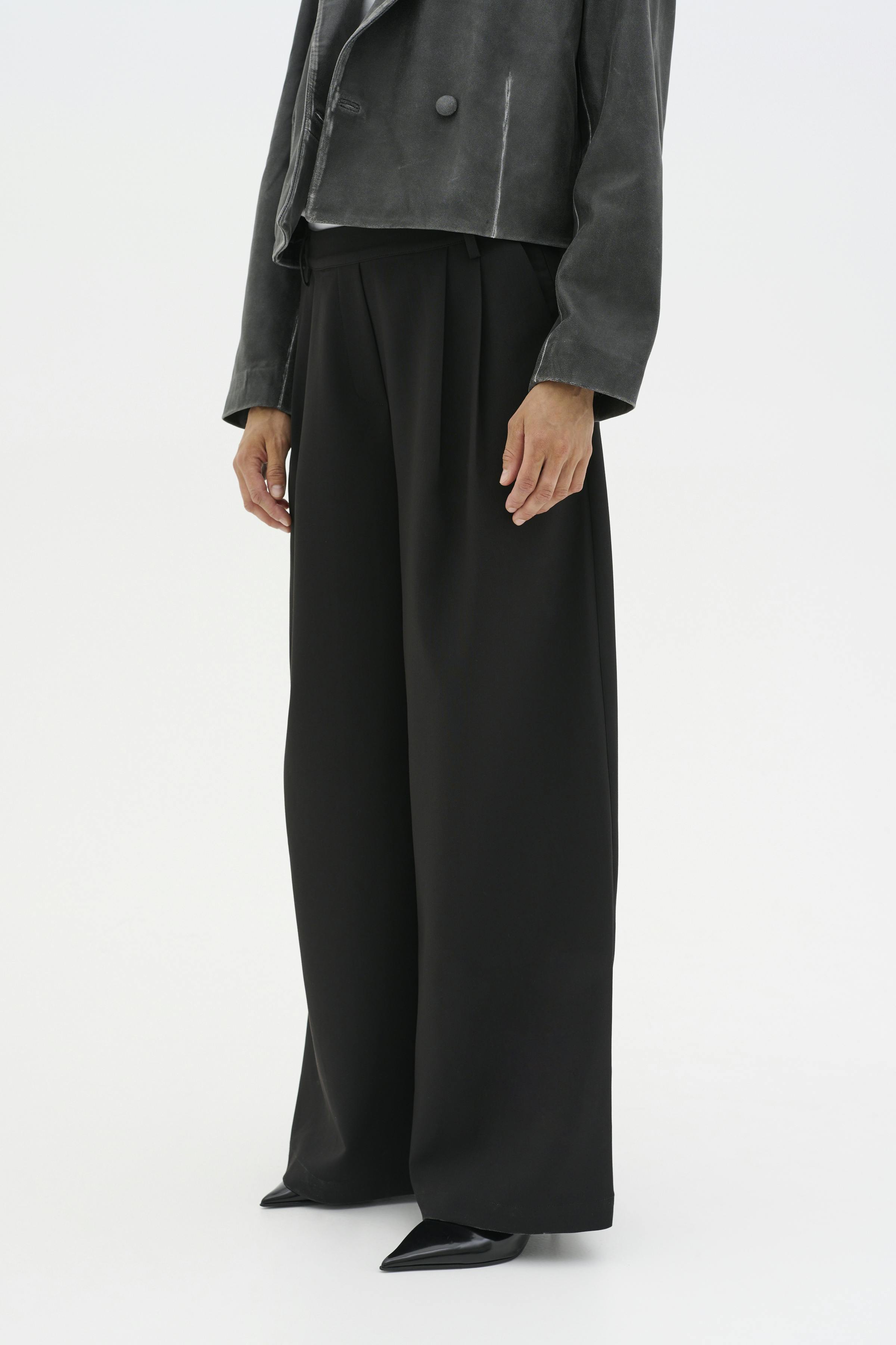 MilanMW Trousers LOOKBOOK FRONT 10704875-100031