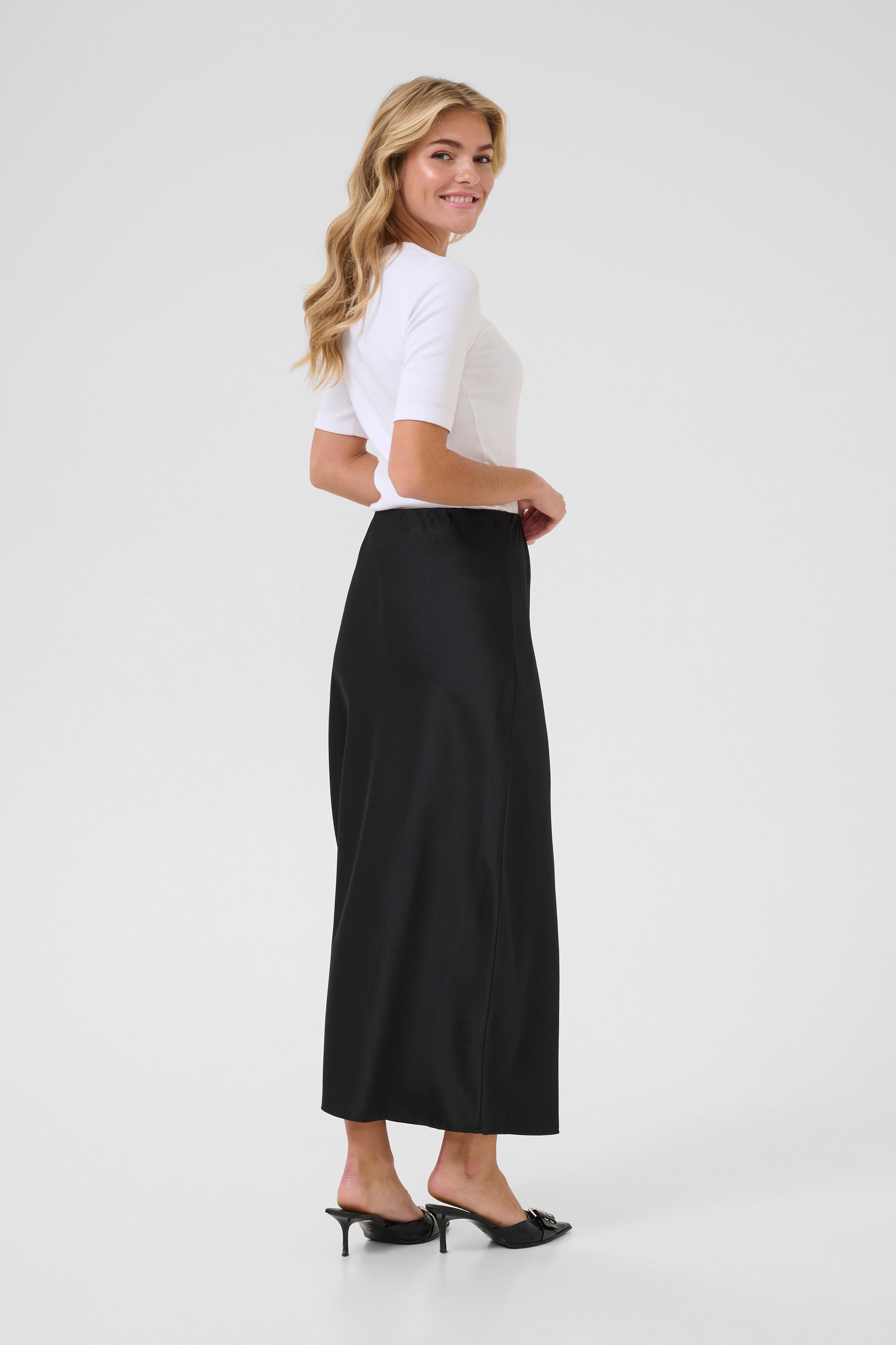 KAvera Skjørt LOOKBOOK BACK 10510343-100121