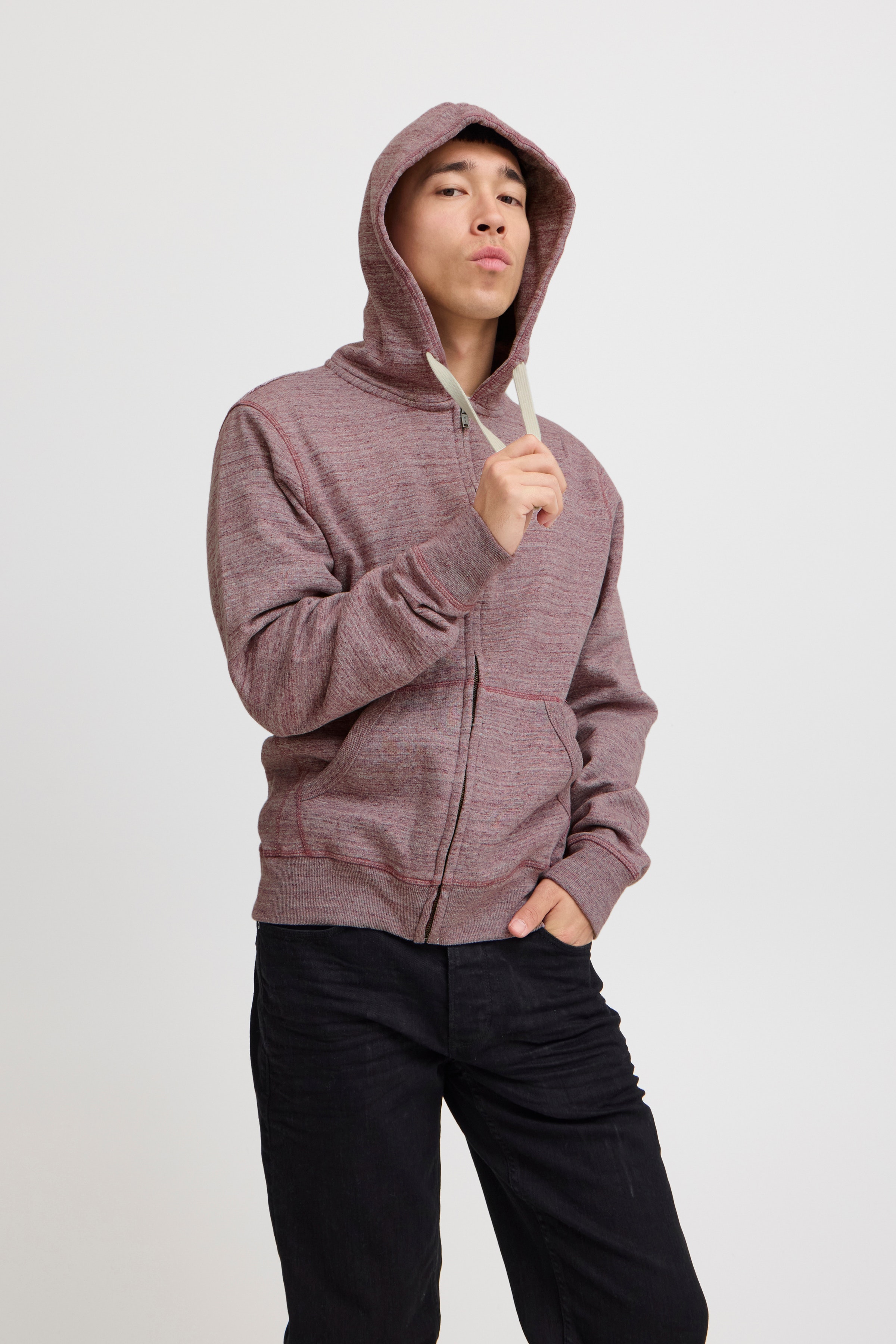 Hættetrøje med lynlås LOCATION NONE 20706981-73812