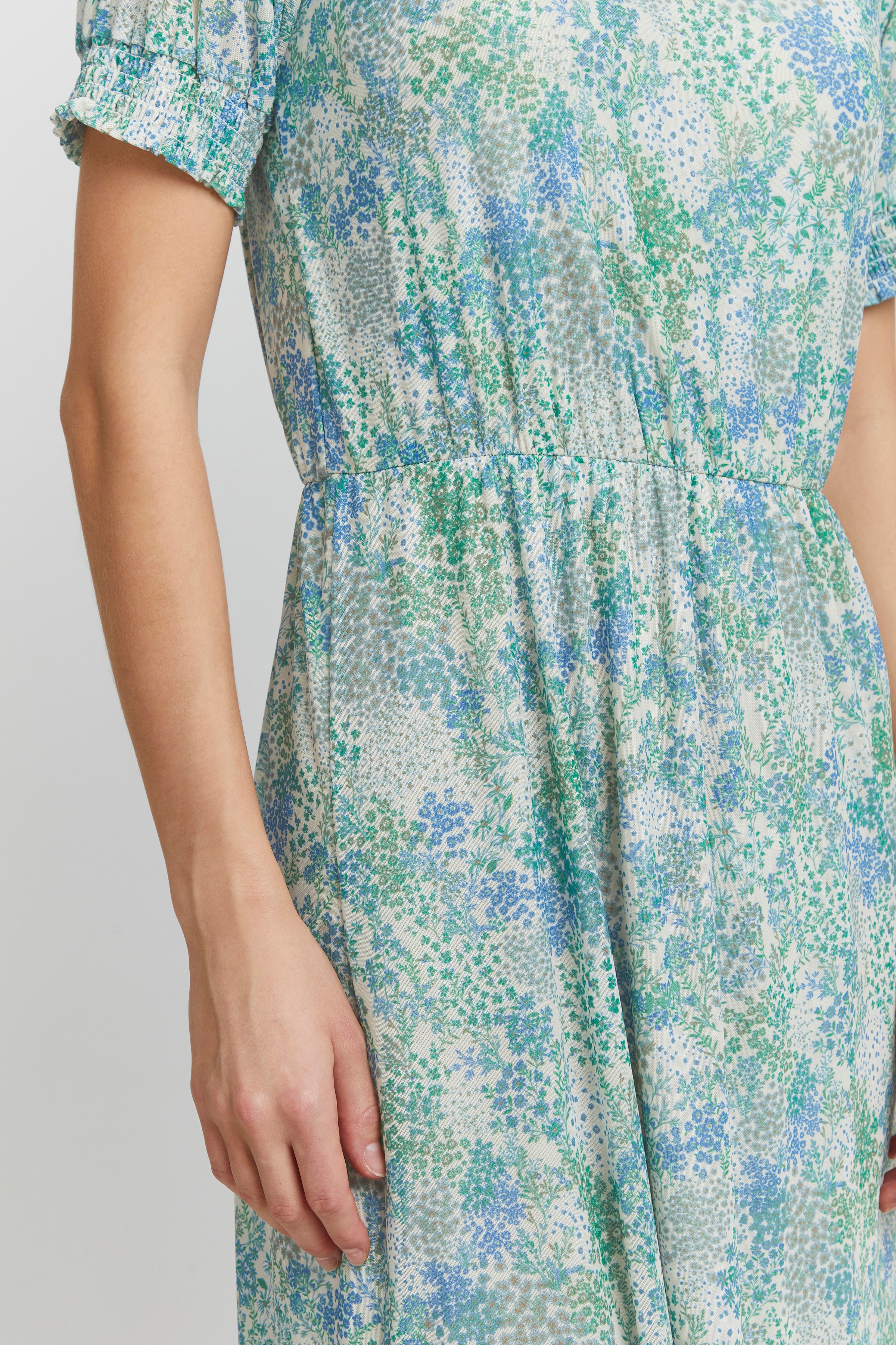 Jerseykleid LOOKBOOK DETAIL 20610295-200739