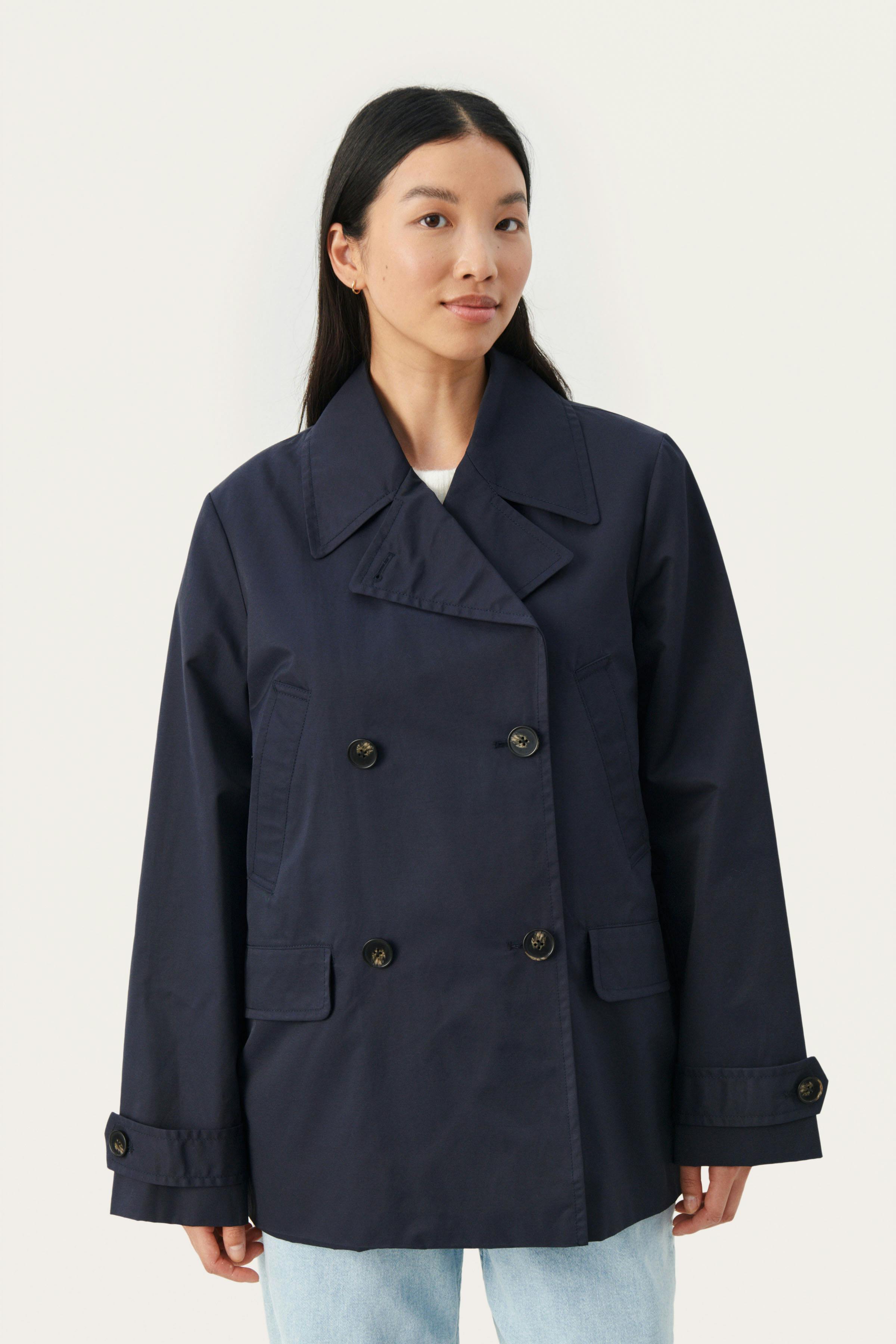 ElicePW Coat LOOKBOOK FRONT 30308359-194013