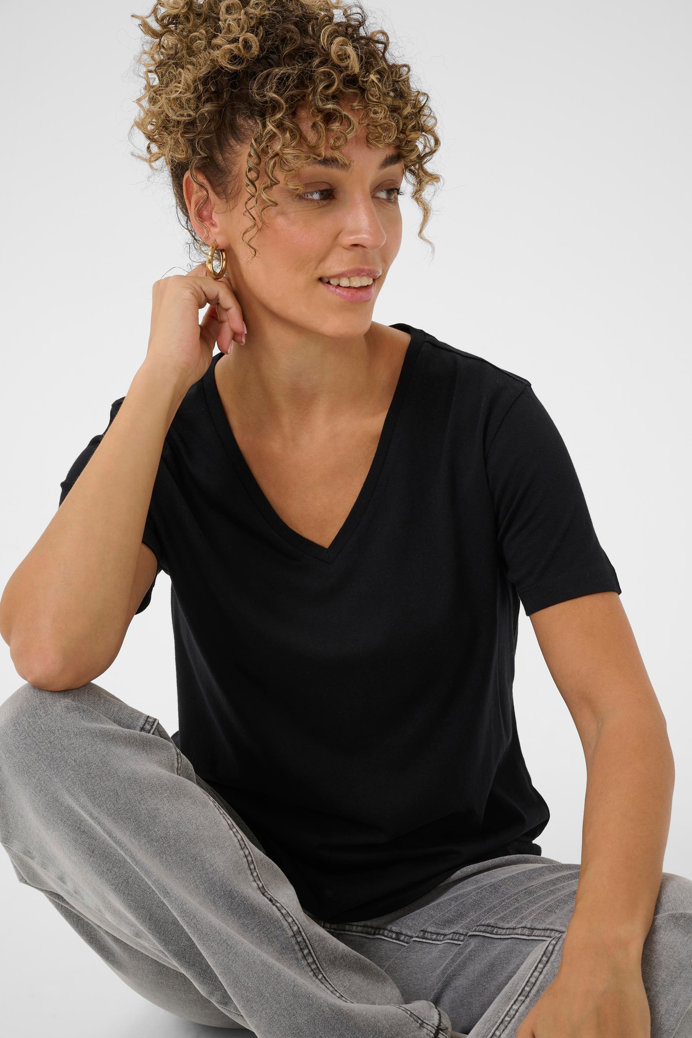 Naia T-shirt LOOKBOOK DETAIL 10604508-61907