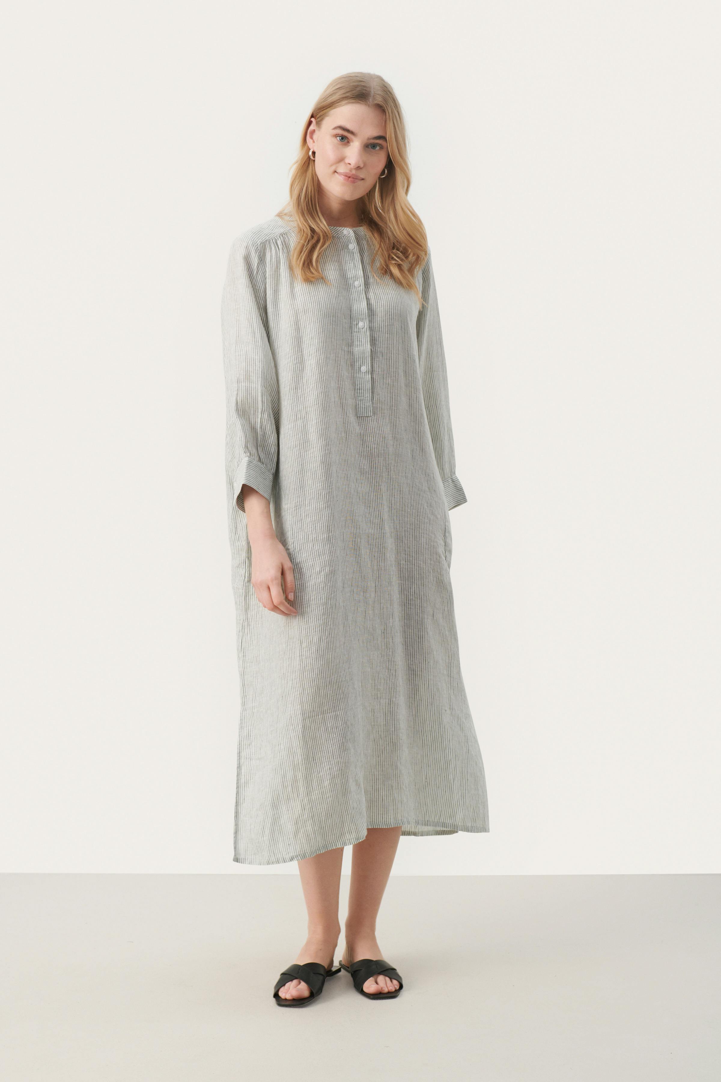 AliaPW Long linen dress LOOKBOOK FRONT 30307657-302908