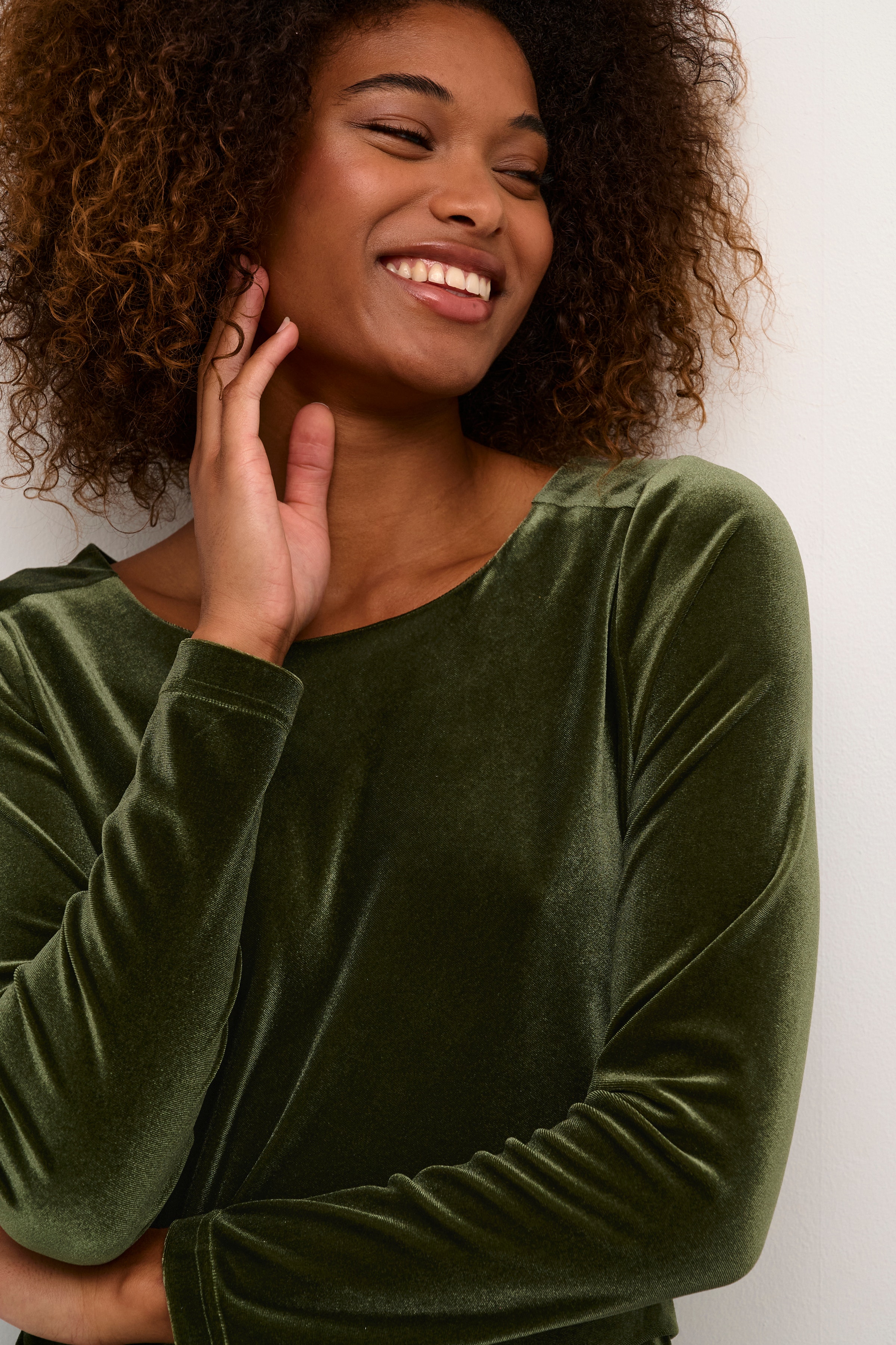 Kelly Velourkjole LOOKBOOK DETAIL 10501495-190414
