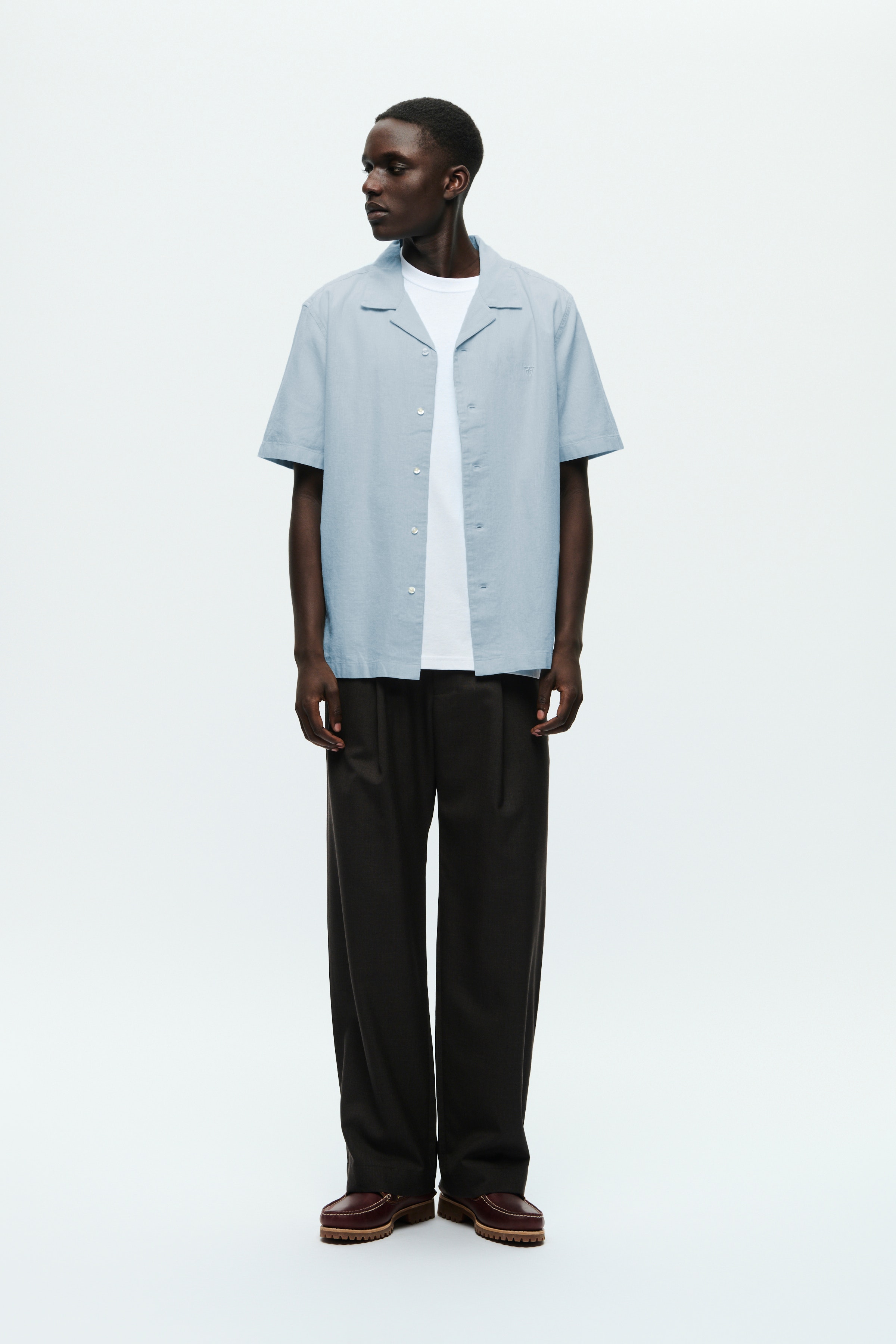 WWaaron Shirt LOOKBOOK FRONT 30251403-144112