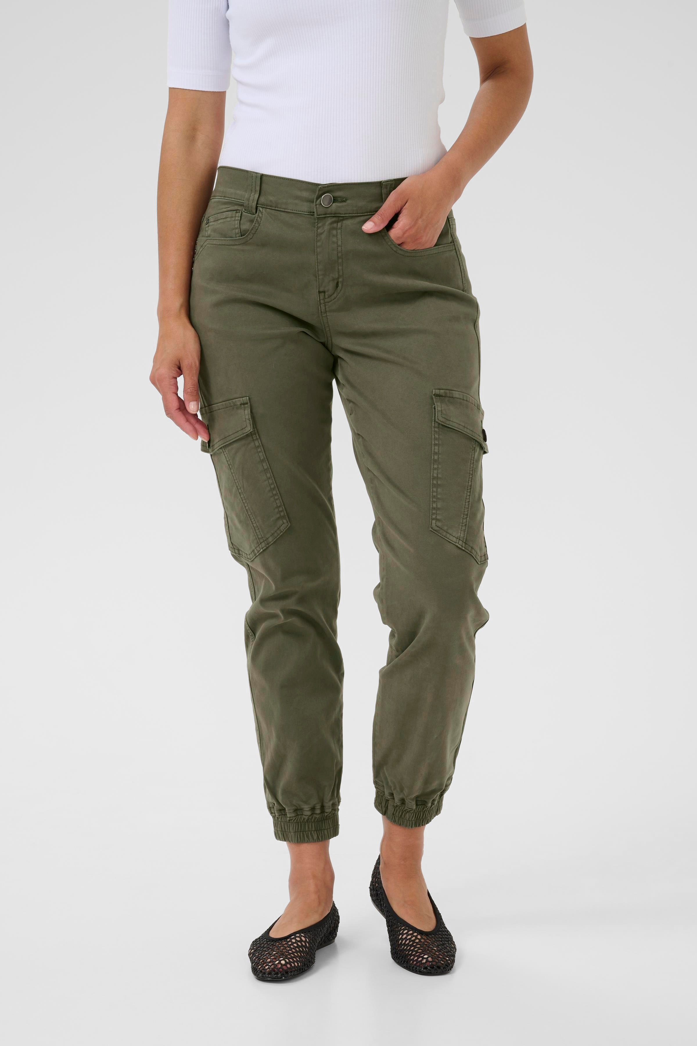 BPsarah Hose LOOKBOOK FRONT 40200071-190511