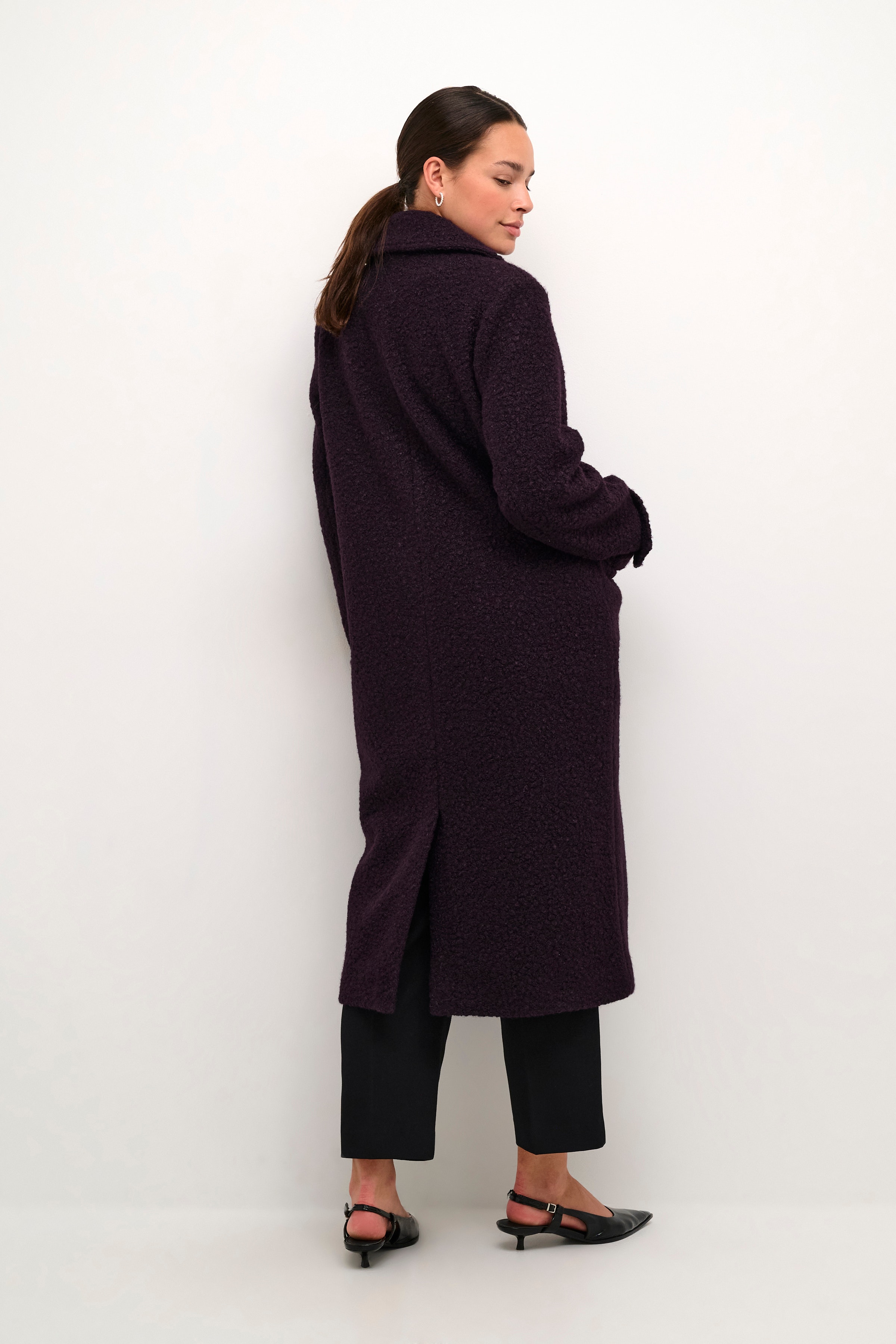 KAannelise Kåpe LOOKBOOK BACK 10508770-106557