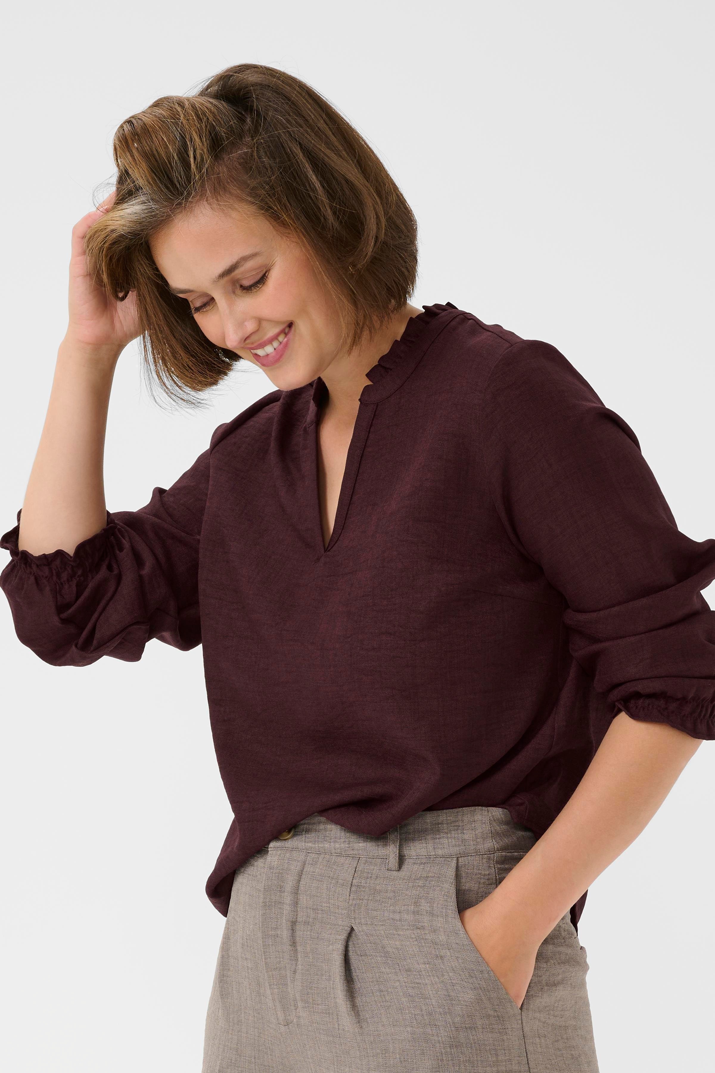 BPoda Blouse LOOKBOOK FRONT 40200075-1915281