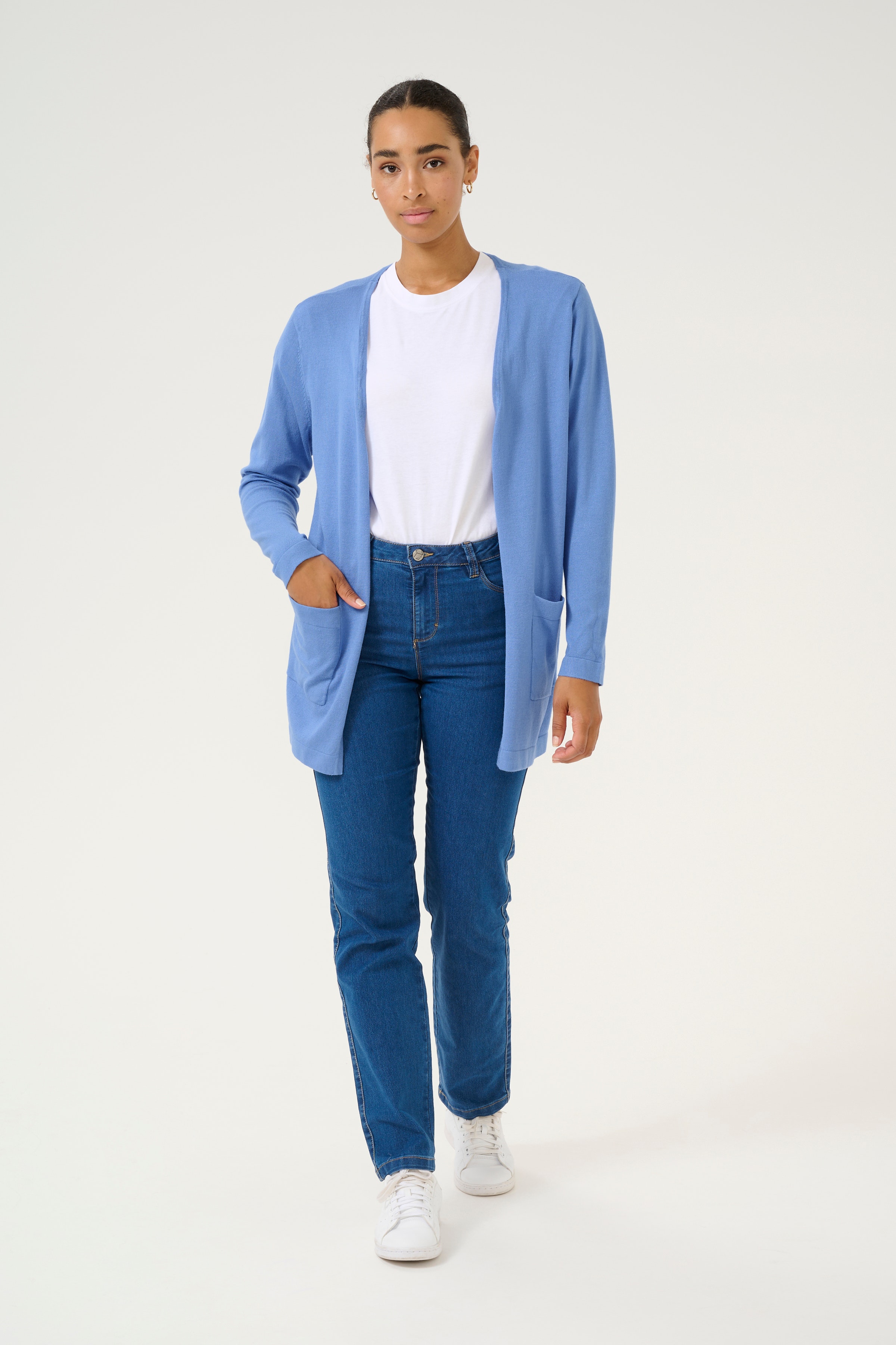 KAfenia Cardigan LOOKBOOK FRONT 10507682-183936