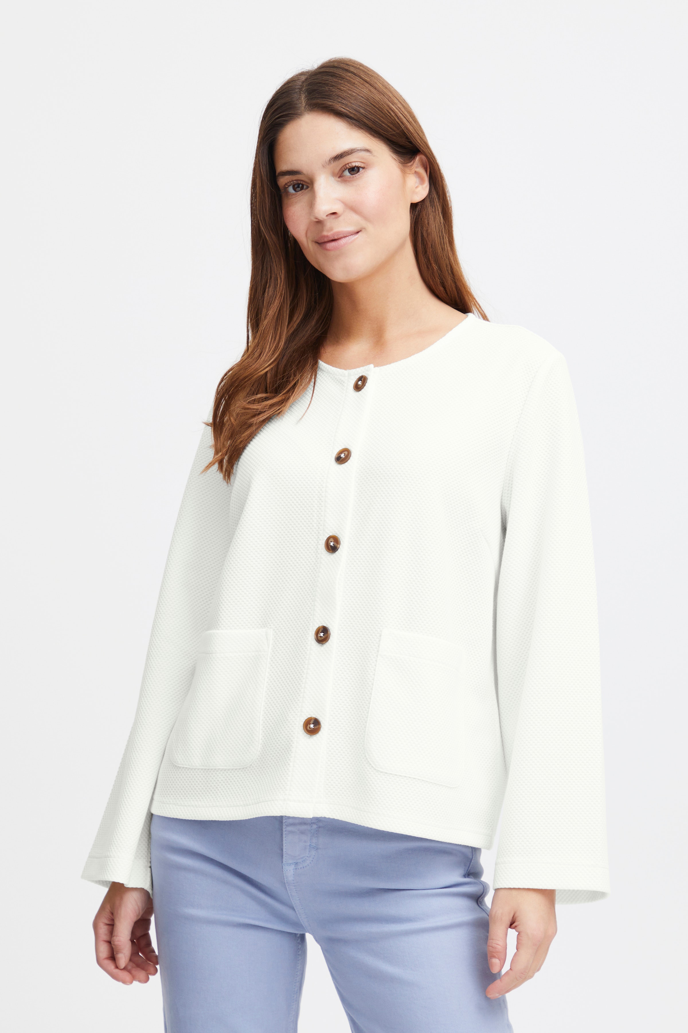 FREIJA Cardigan LOOKBOOK FRONT 20613404-110602