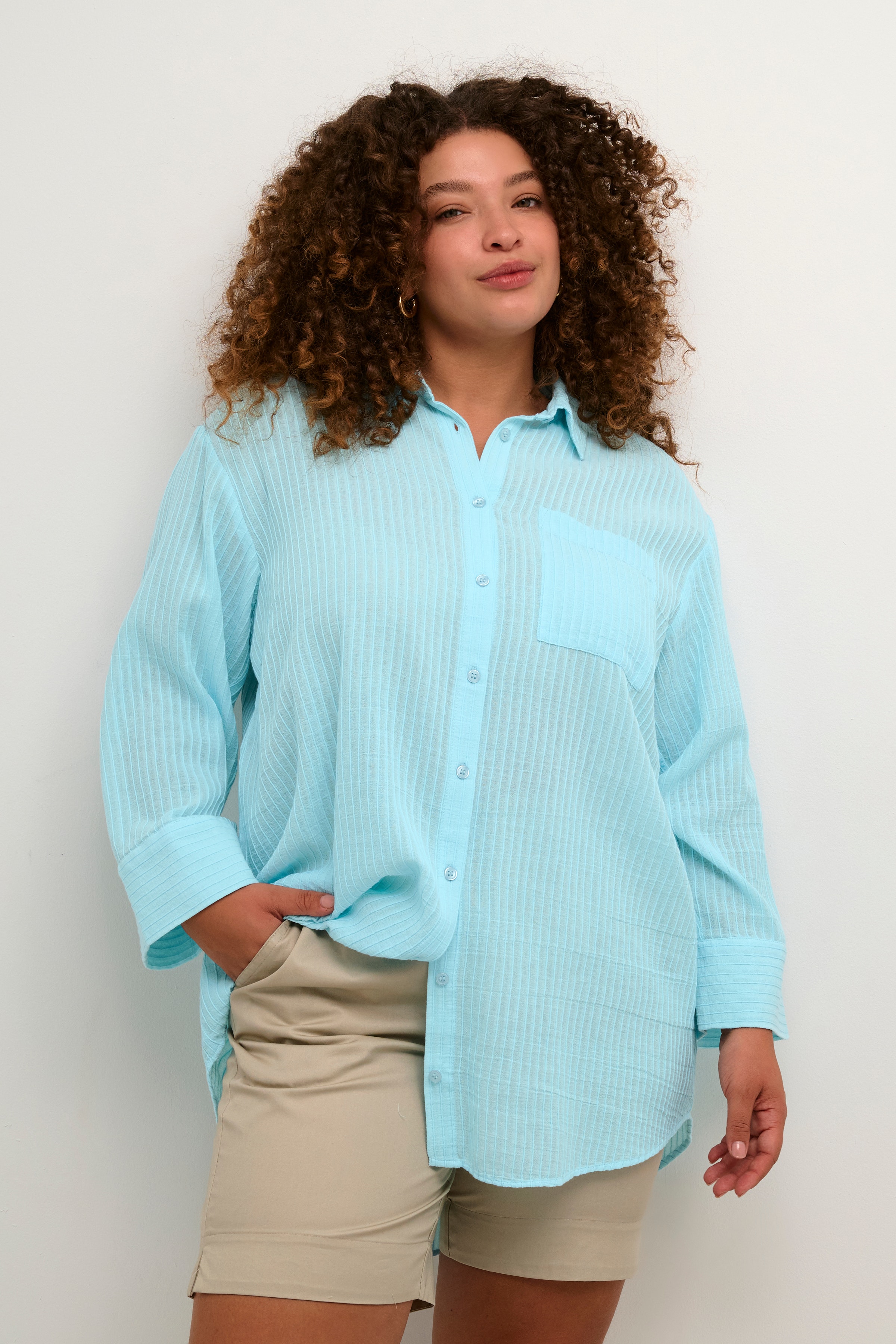 KCalana Shirt LOOKBOOK FRONT 10582314-144514