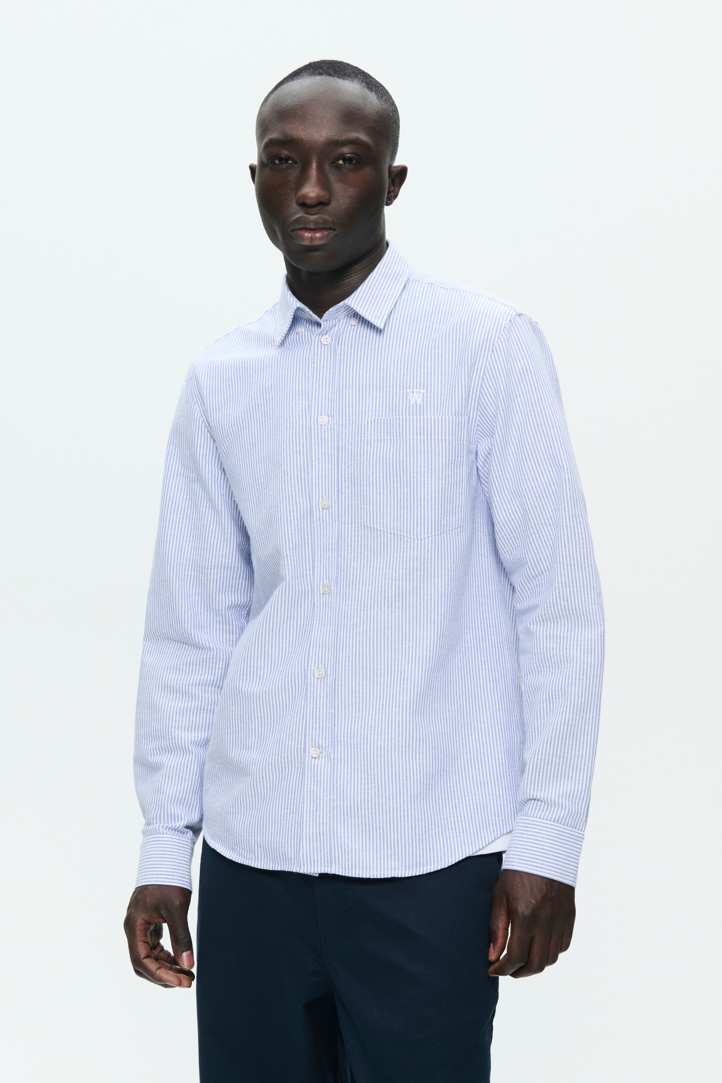 WWAdam Shirt LOOKBOOK FRONT 30251375-303837