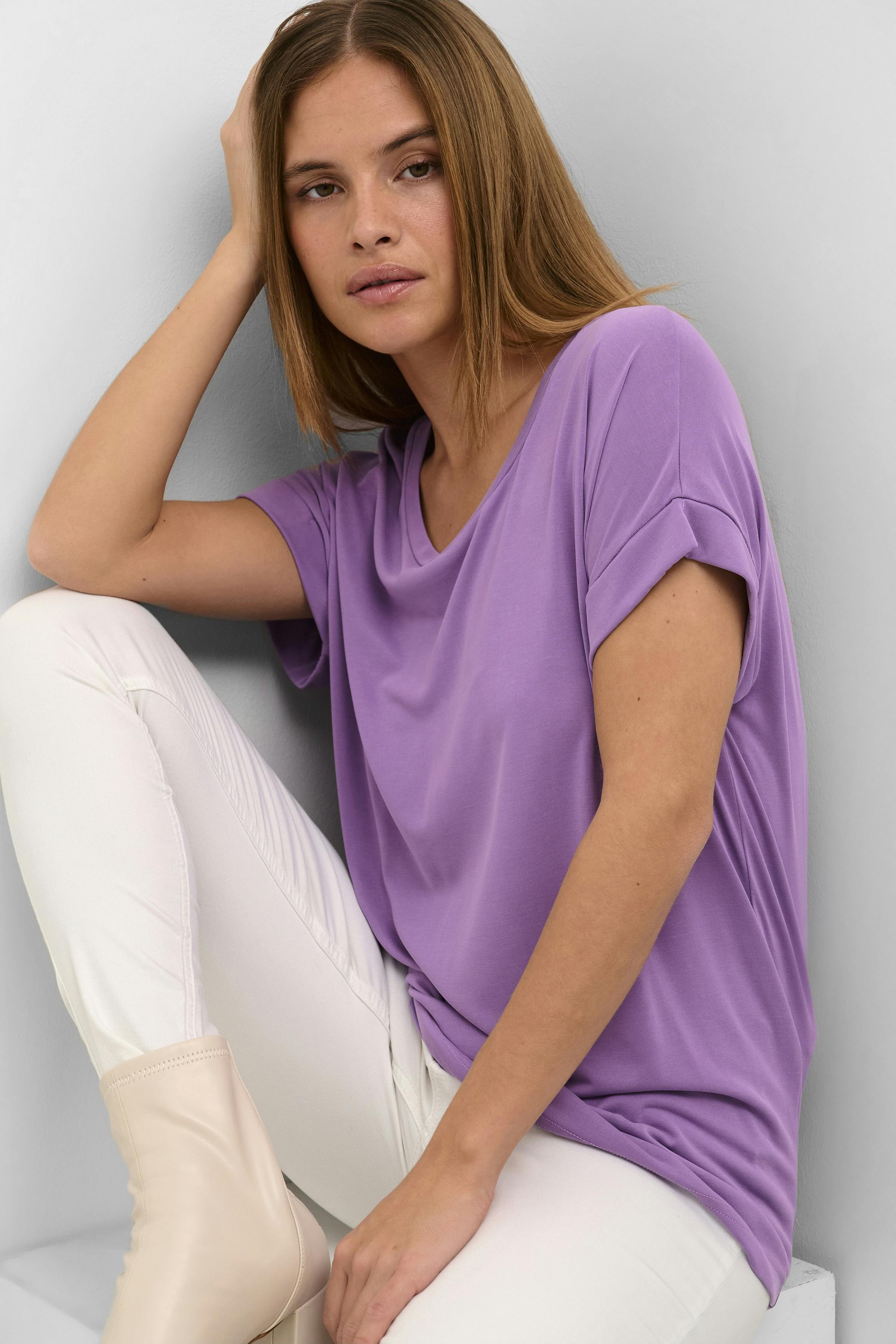 Kajsa T-shirt LOOKBOOK DETAIL 50103468-173617