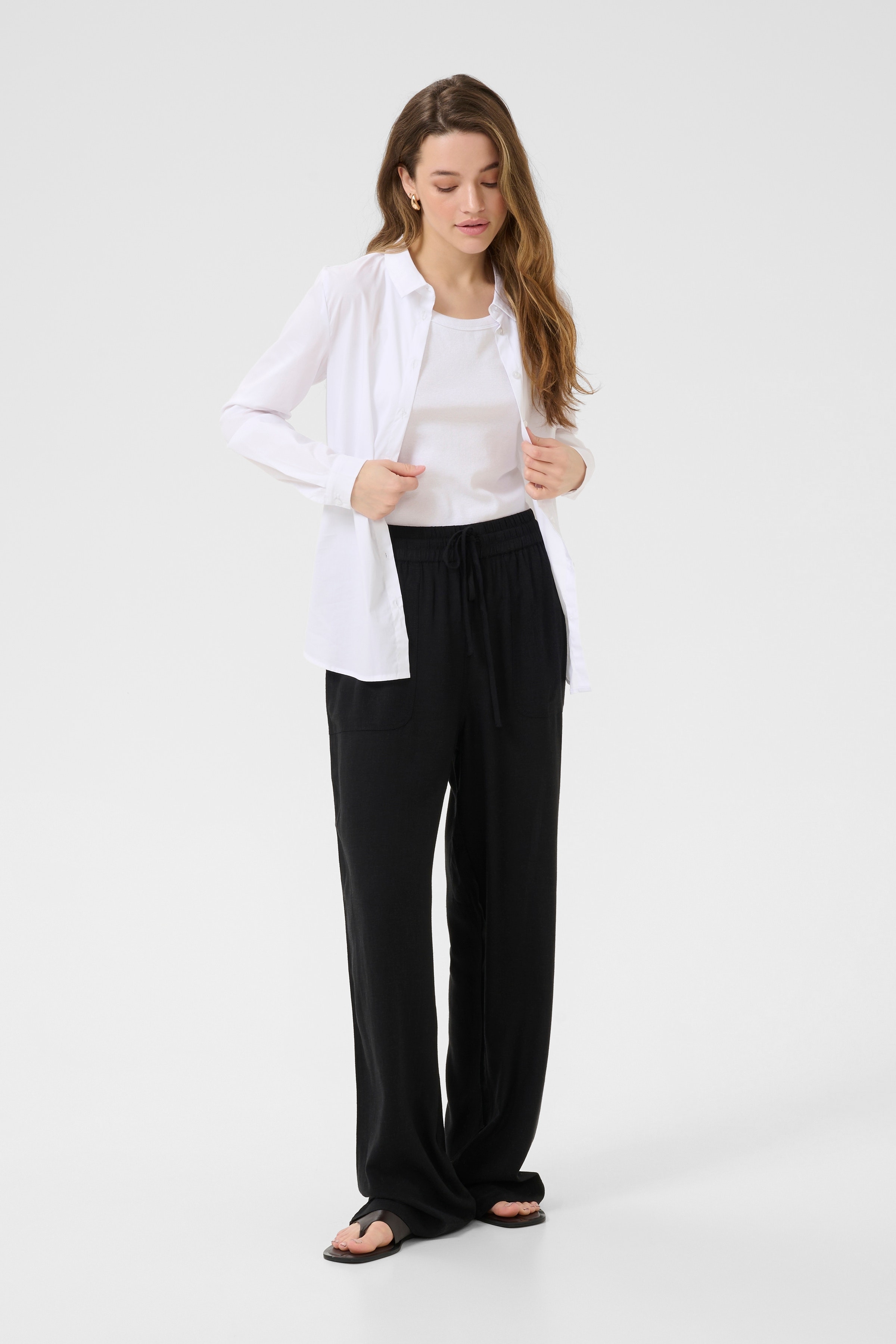 KAmilia Bukser LOOKBOOK FRONT 10508314-100121