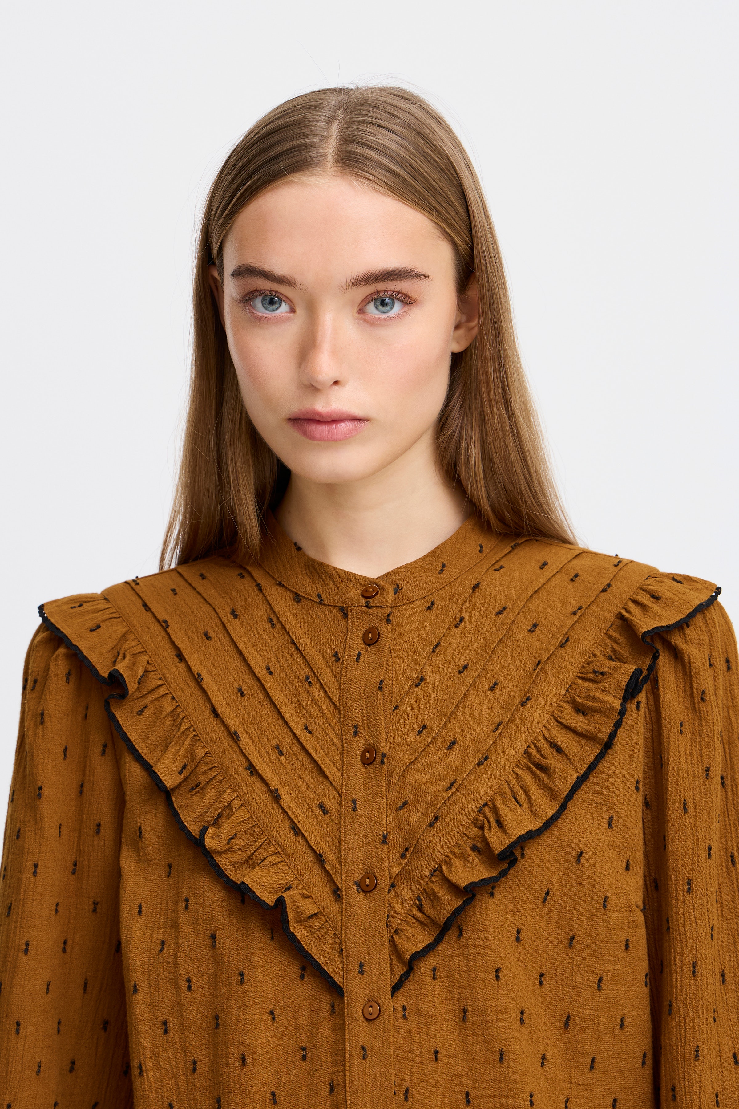 IHZADY Skjorte LOOKBOOK DETAIL 20121924-181048