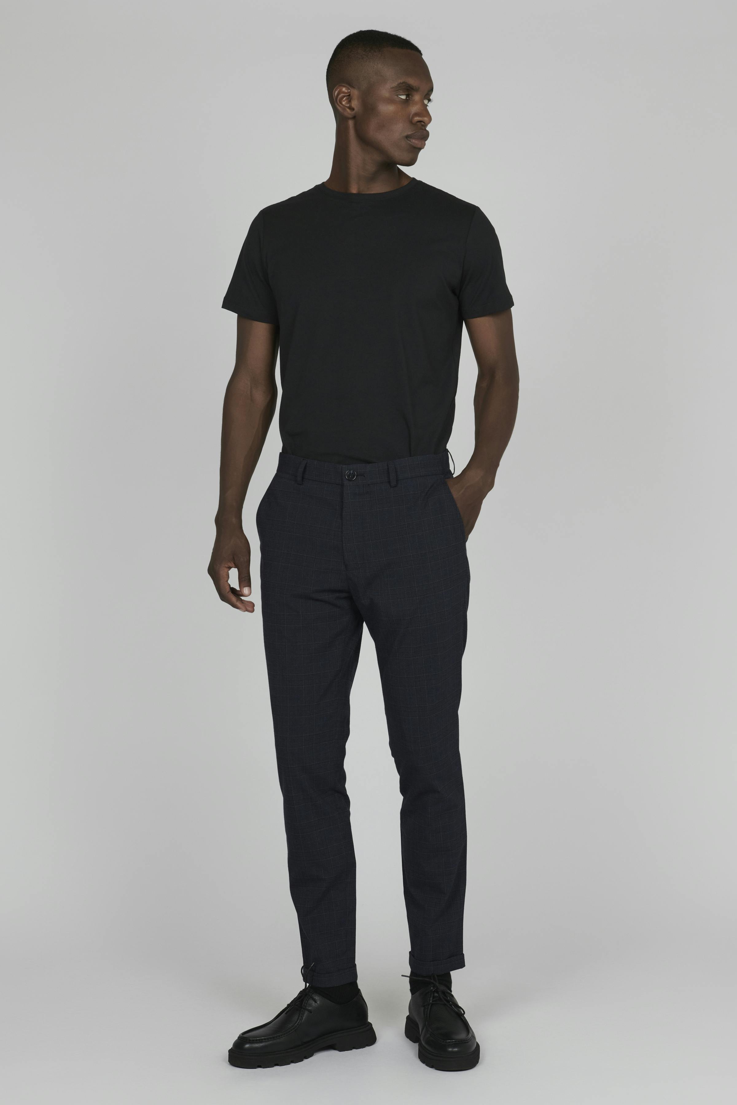 MAliam Trousers LOOKBOOK FRONT 30207079-194011