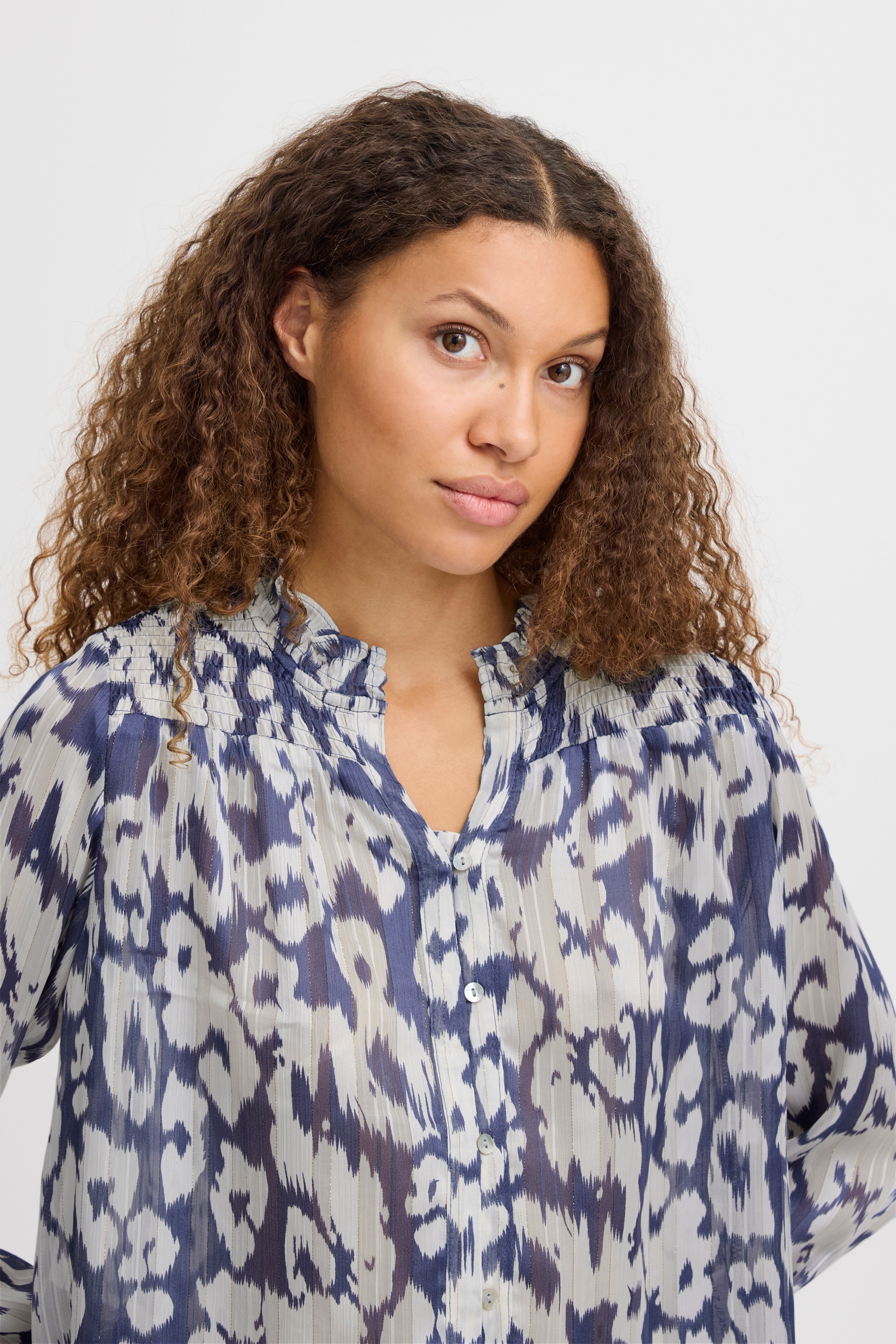 PXSAGA Bluse LOOKBOOK DETAIL 50208575-204557