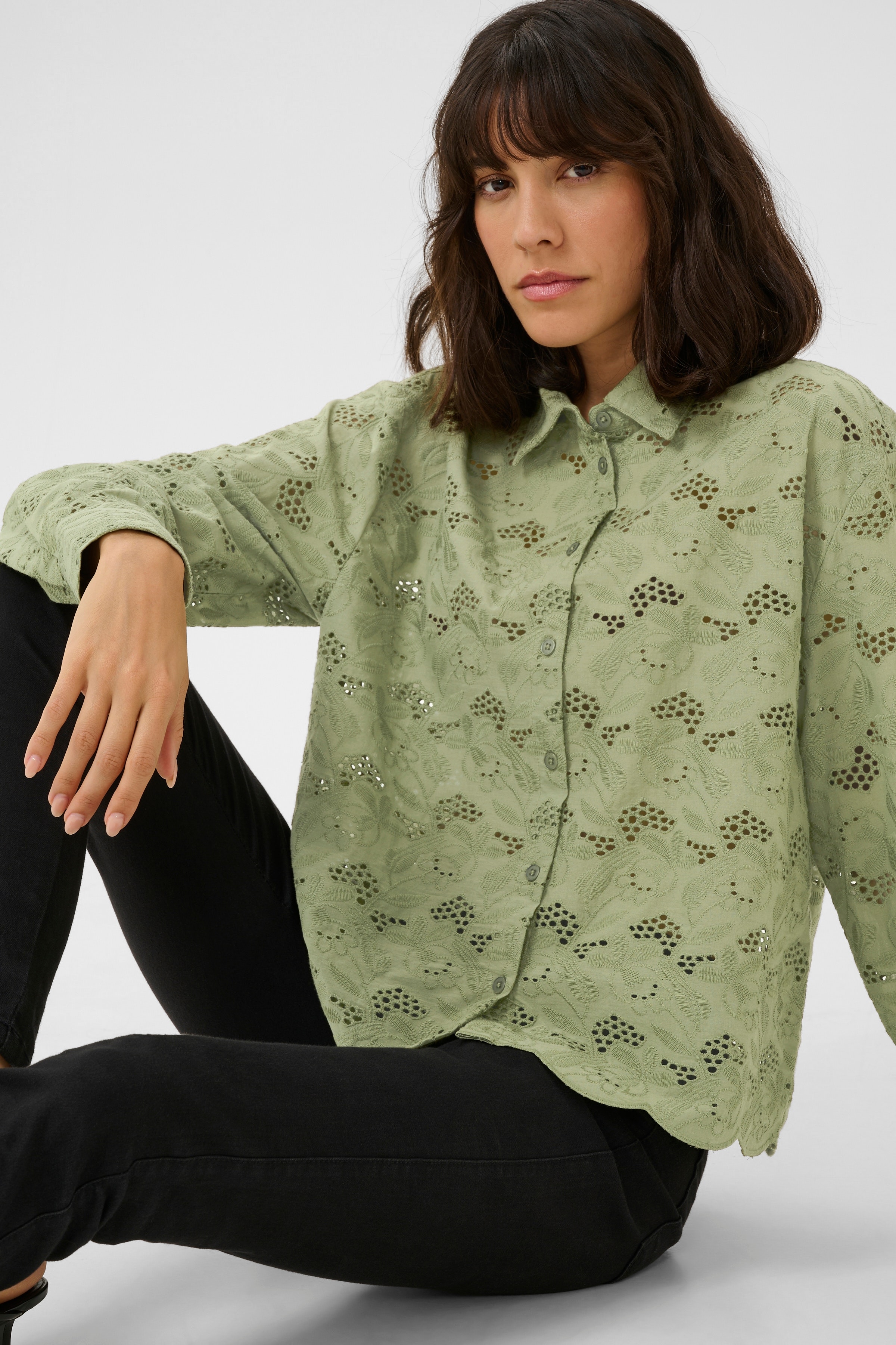 KAtura Skjorte LOOKBOOK DETAIL 10552404-170115