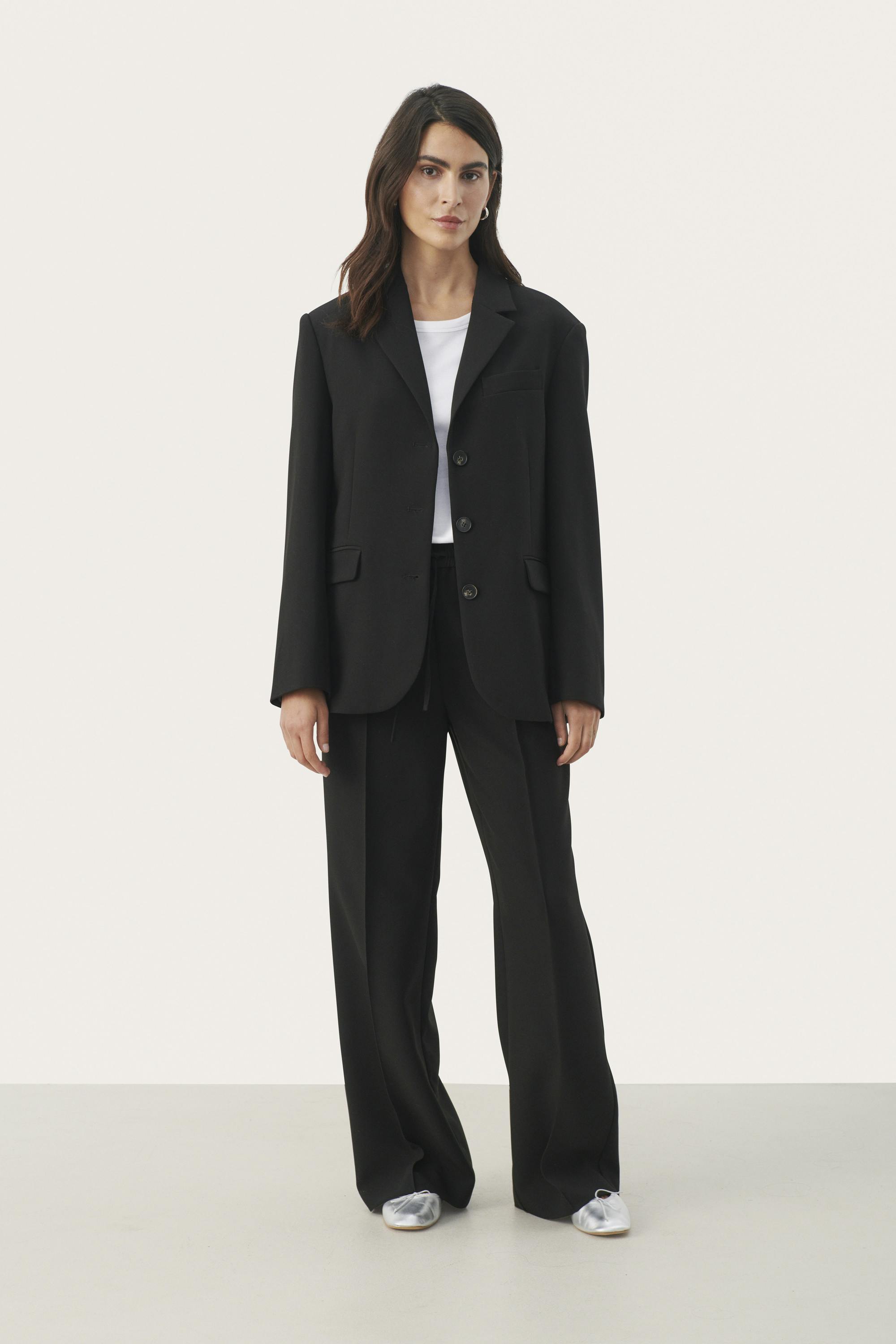 ElinaPW Blazer LOCATION NONE 30308392-194008