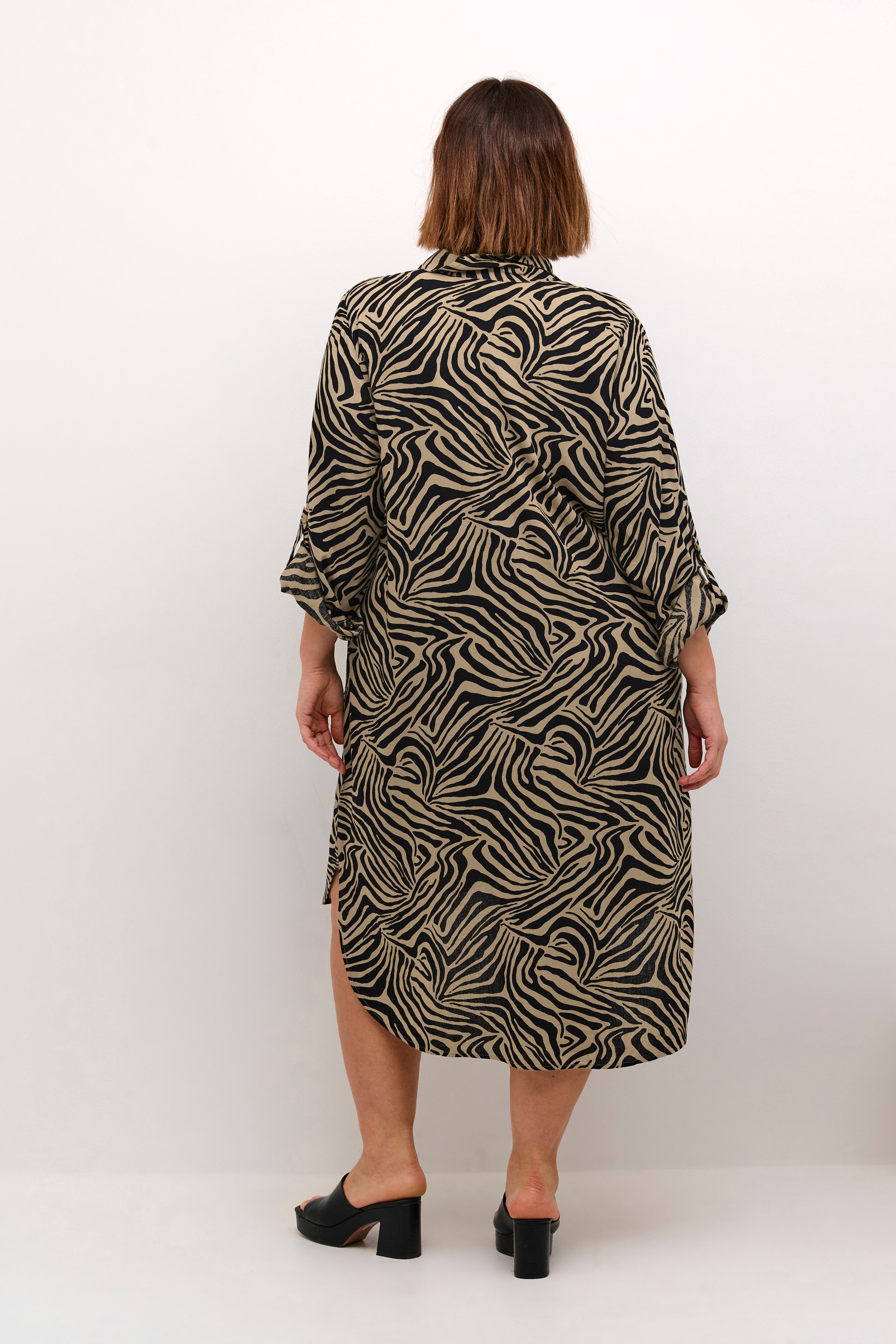 KCmille Dress LOOKBOOK BACK 10582213-106782