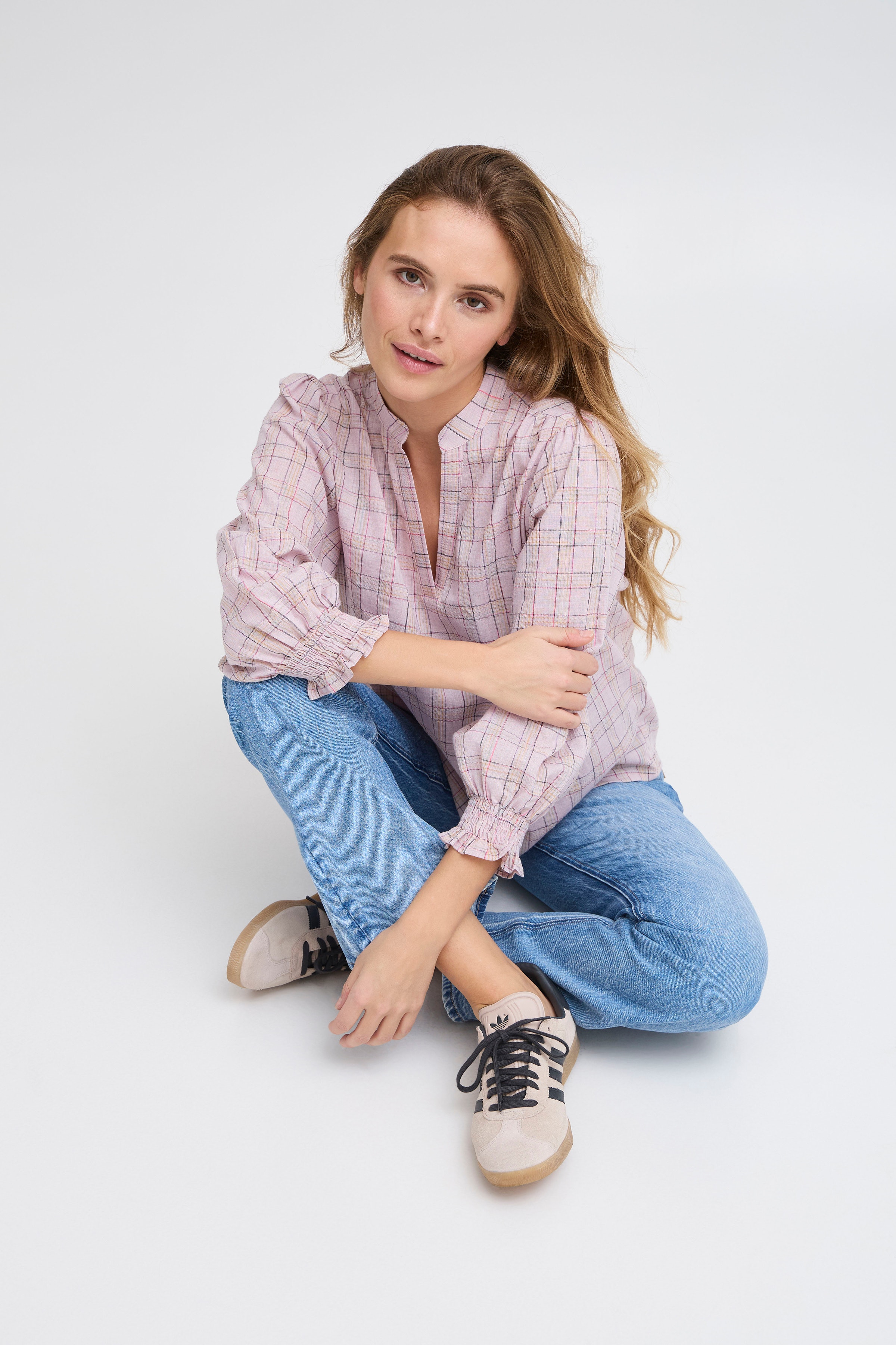 PZSHELLY Bluse LOOKBOOK DETAIL 50209231-203338