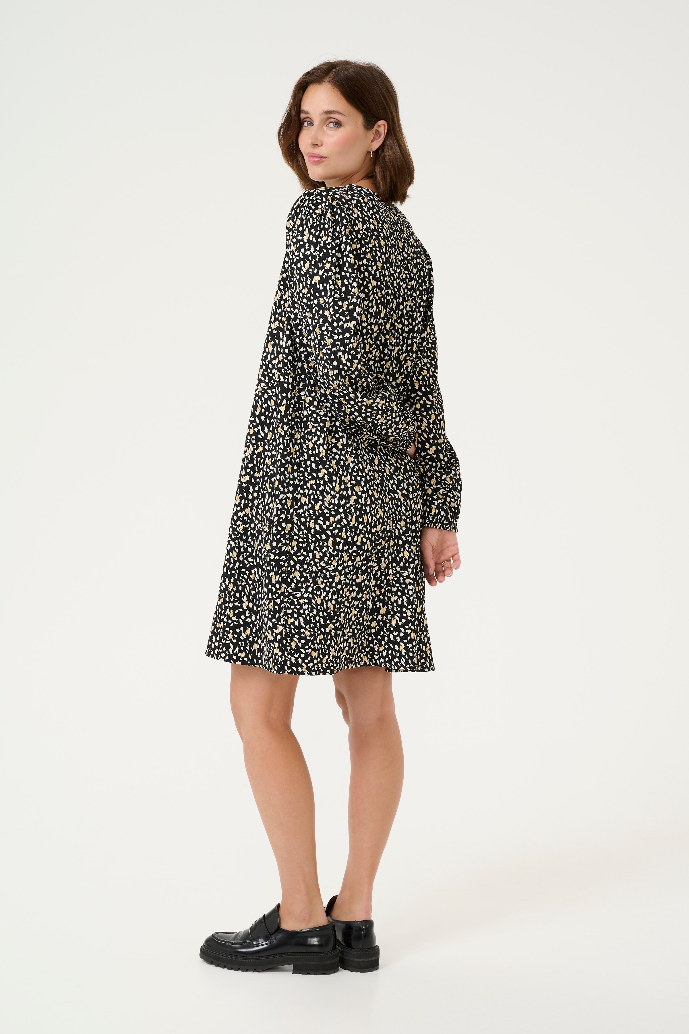 KAmalene Kjole LOOKBOOK BACK 10509747-107160