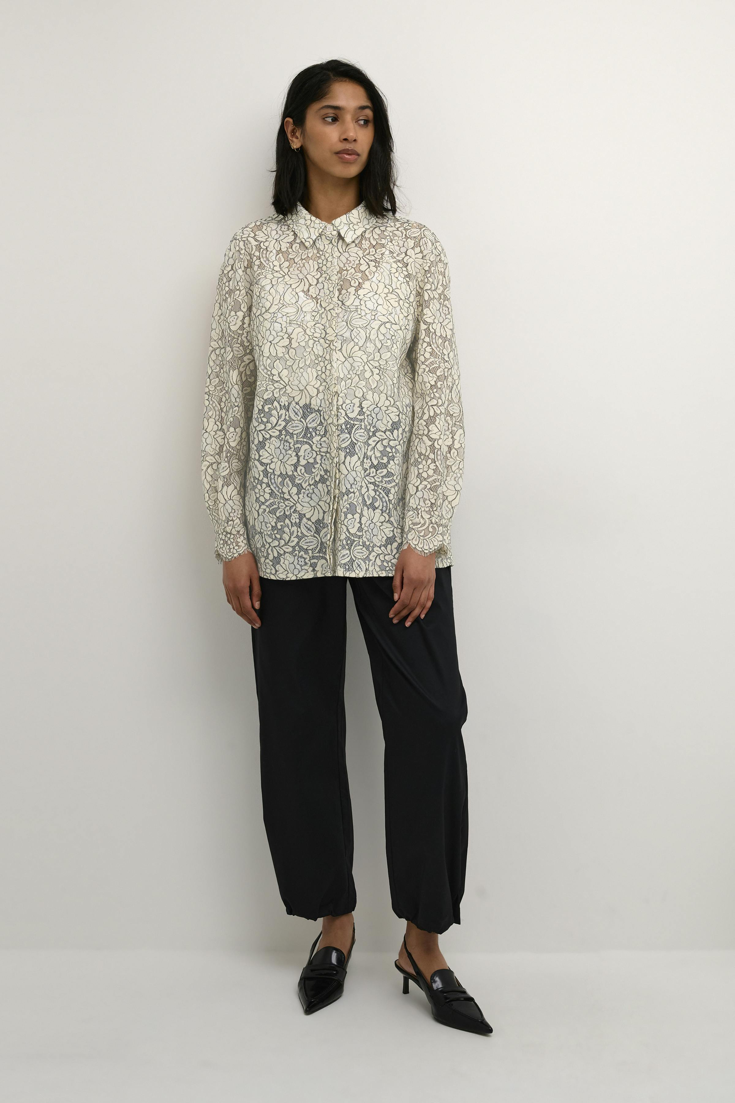 LaceKB Shirt LOOKBOOK FRONT 10104750-110103