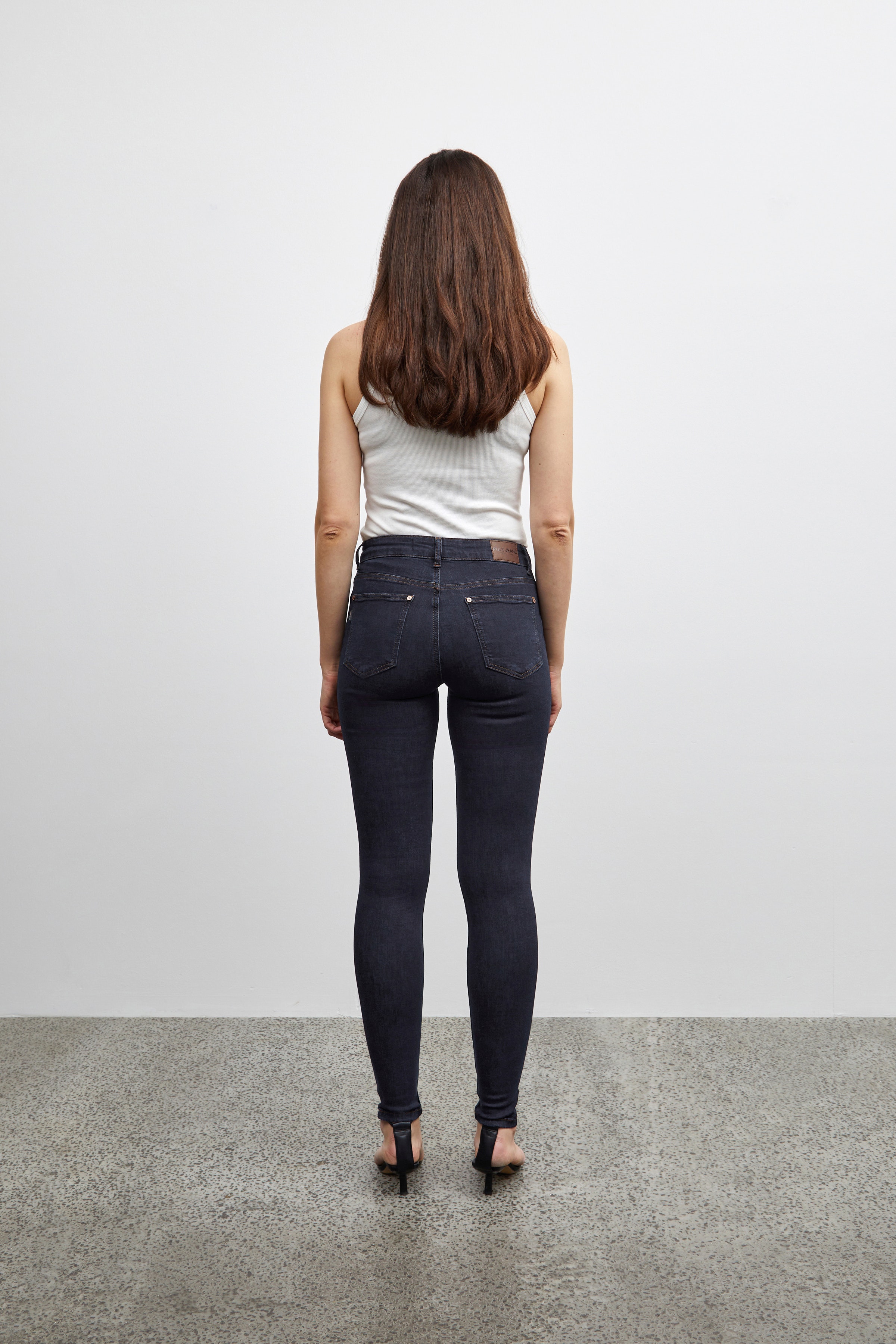 PZEMMELINA HW Jeans Skinny Leg LOOKBOOK BACK 50207163-202124