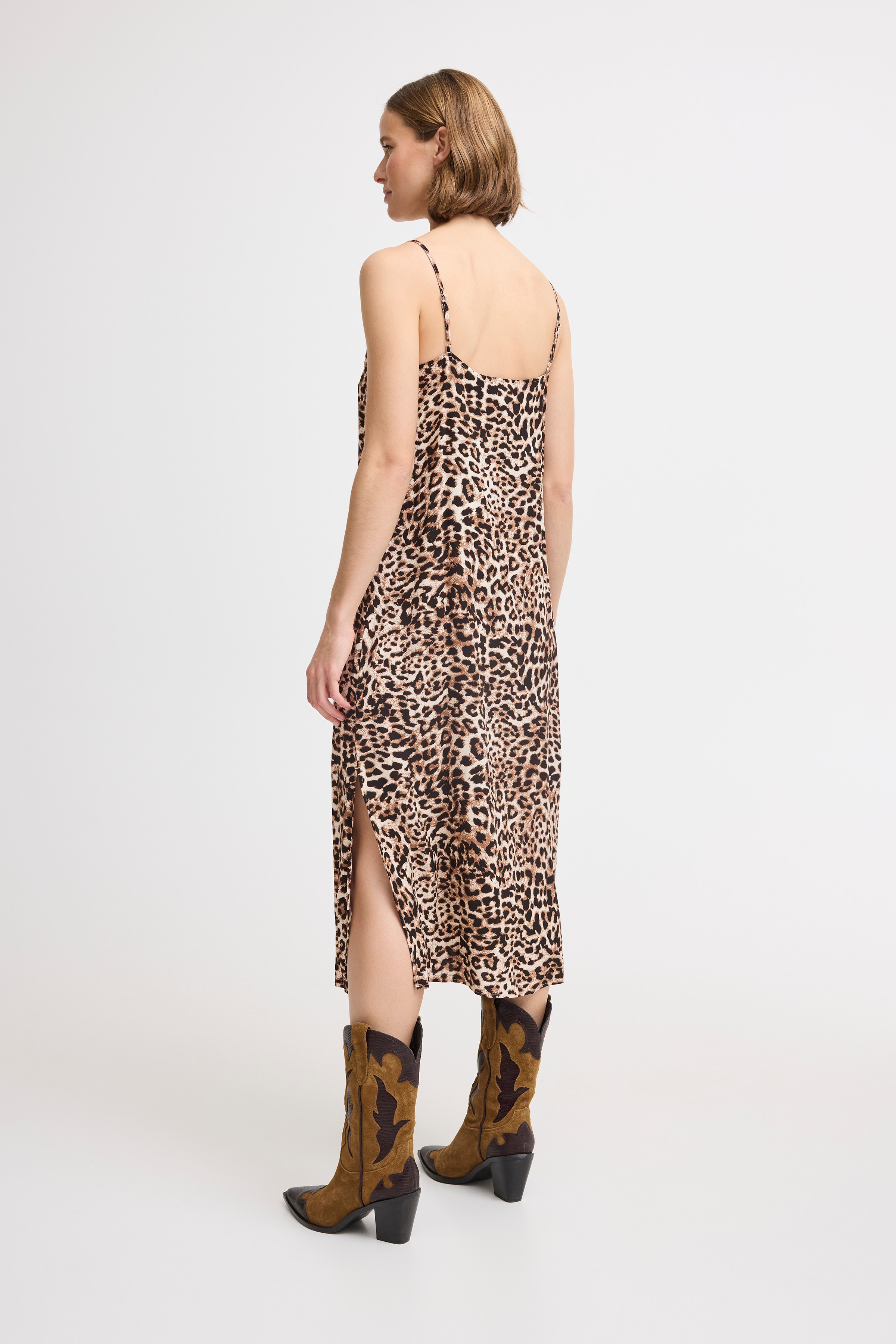BYMMJOELLA Kjole LOOKBOOK BACK 20814536-204522
