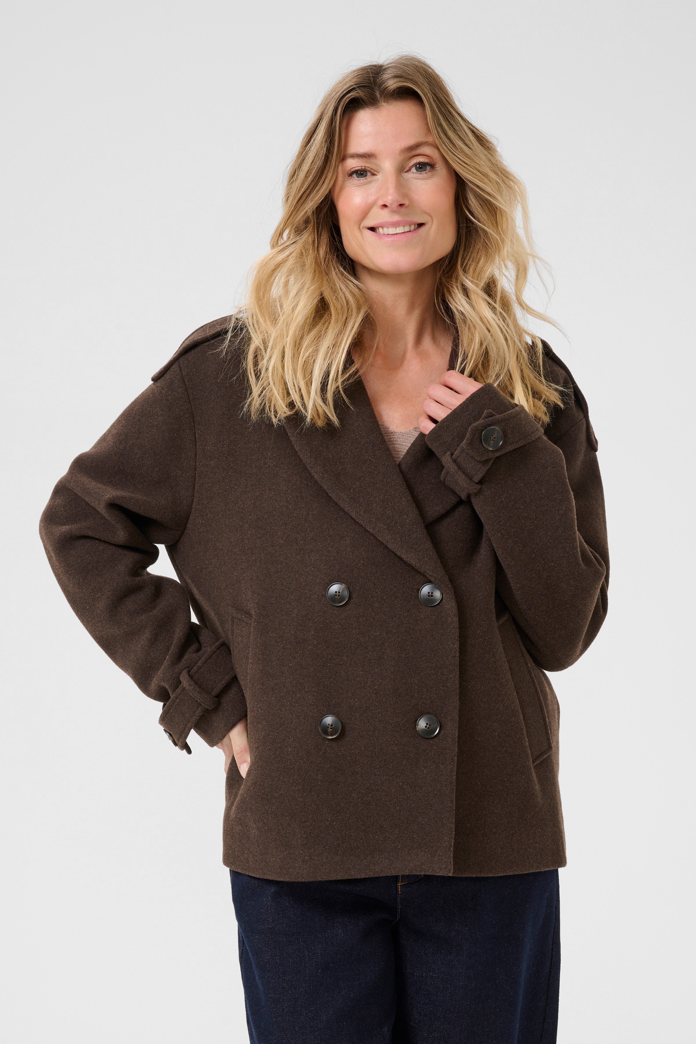 CRJamey Kappa LOOKBOOK FRONT 10613919-191016