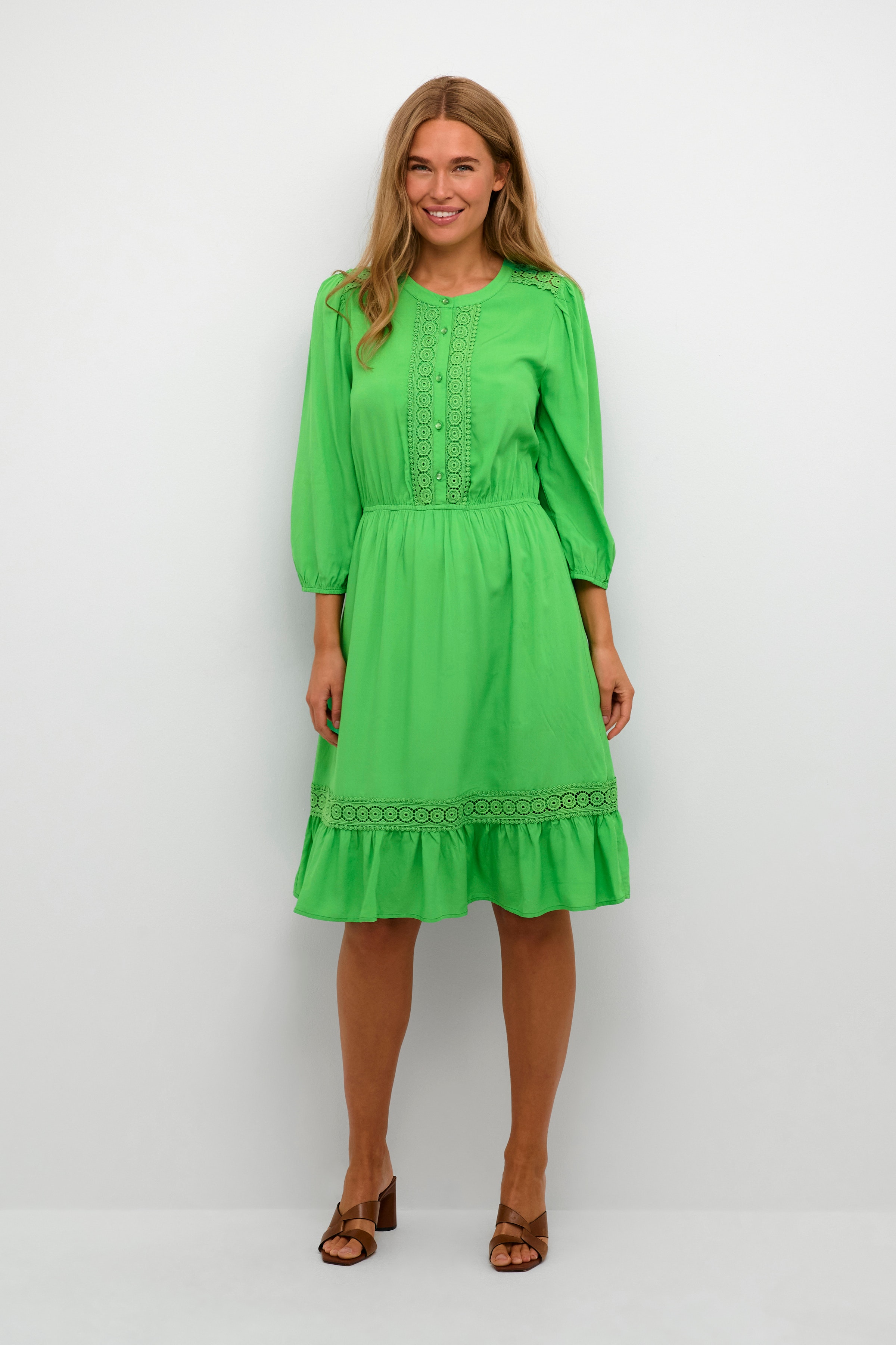 KAfreya Kjole LOOKBOOK FRONT 10507544-166444