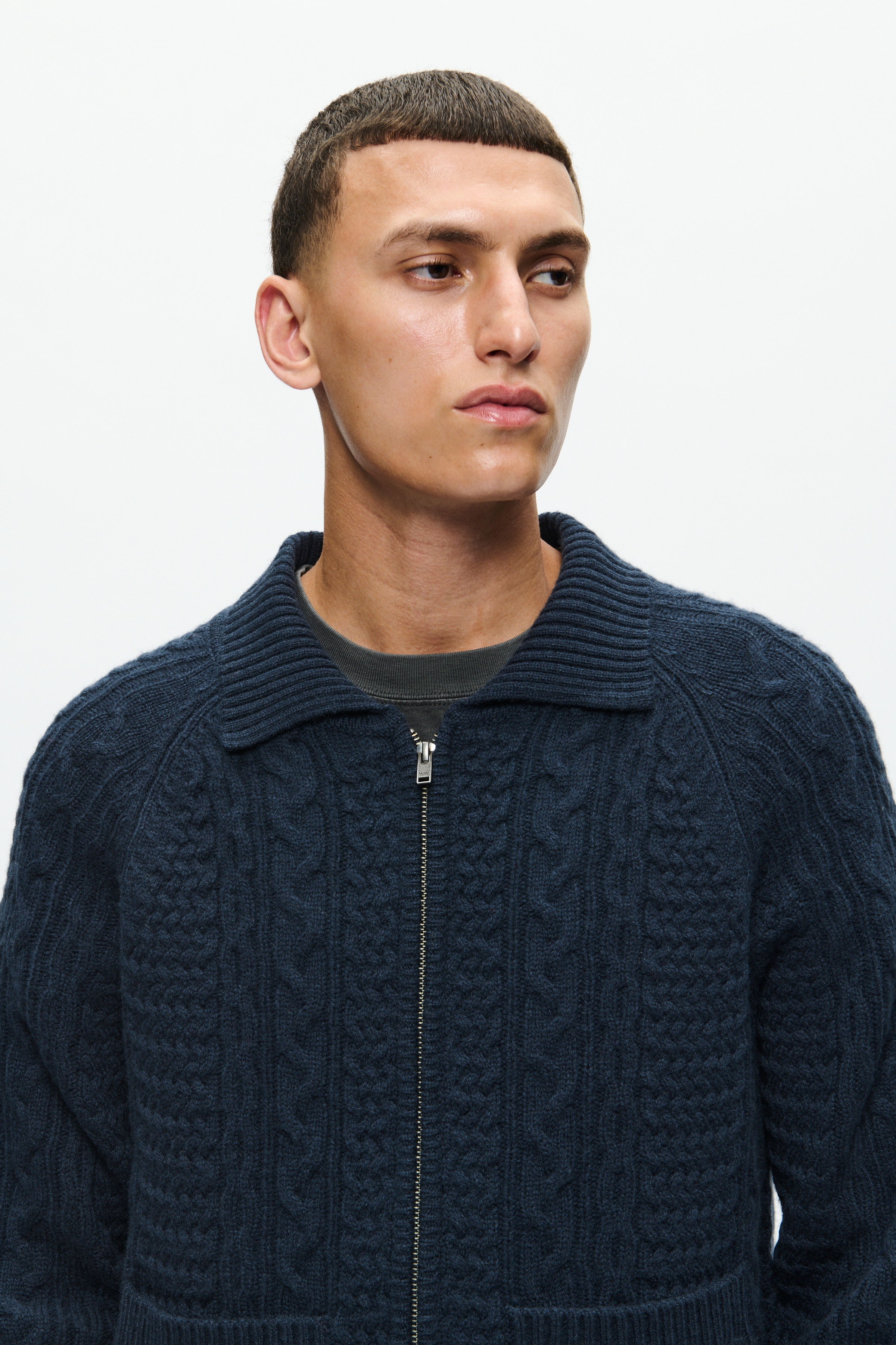 WWHolger Cardigan LOOKBOOK DETAIL 30251742-194011