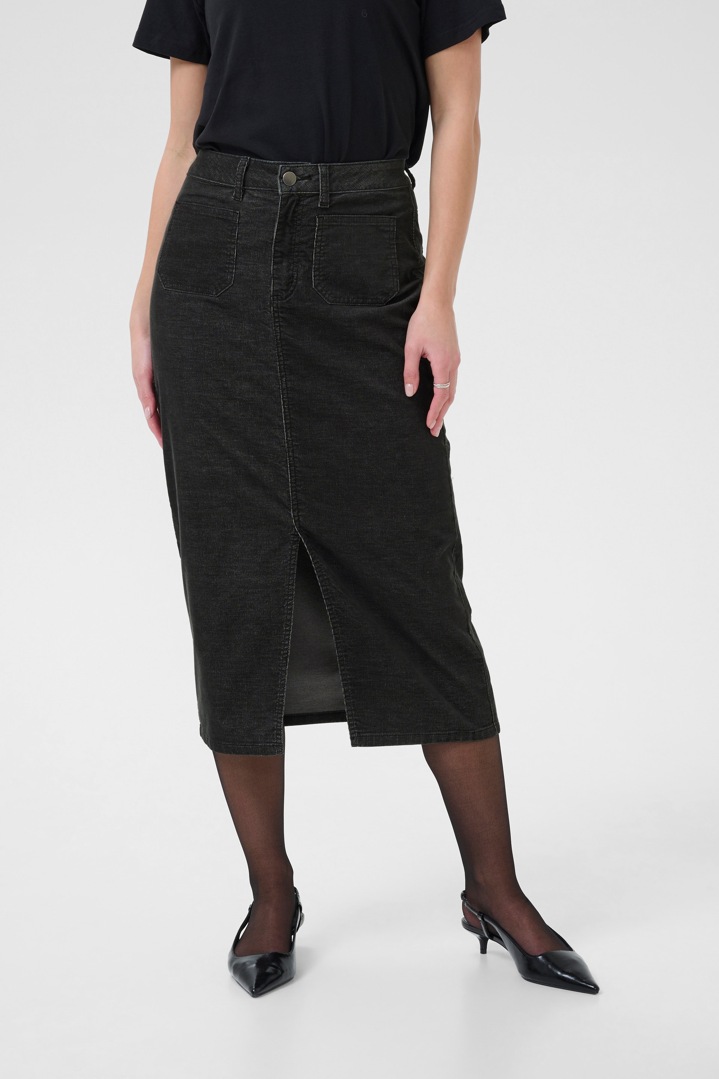 KAmolly Skjørt LOOKBOOK FRONT 10510588-190205