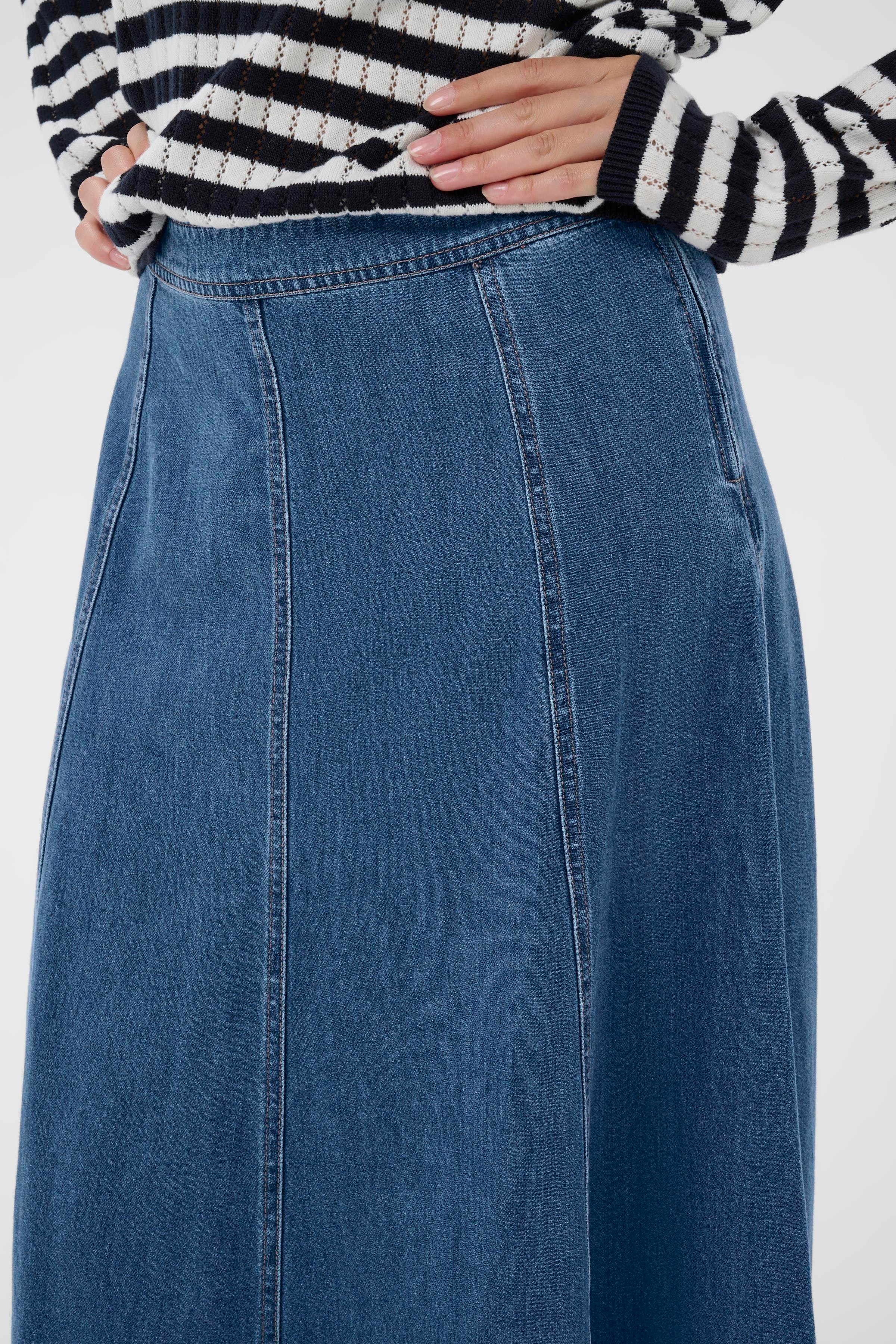 PetrinaPW Skirt LOOKBOOK DETAIL 30310275-300156