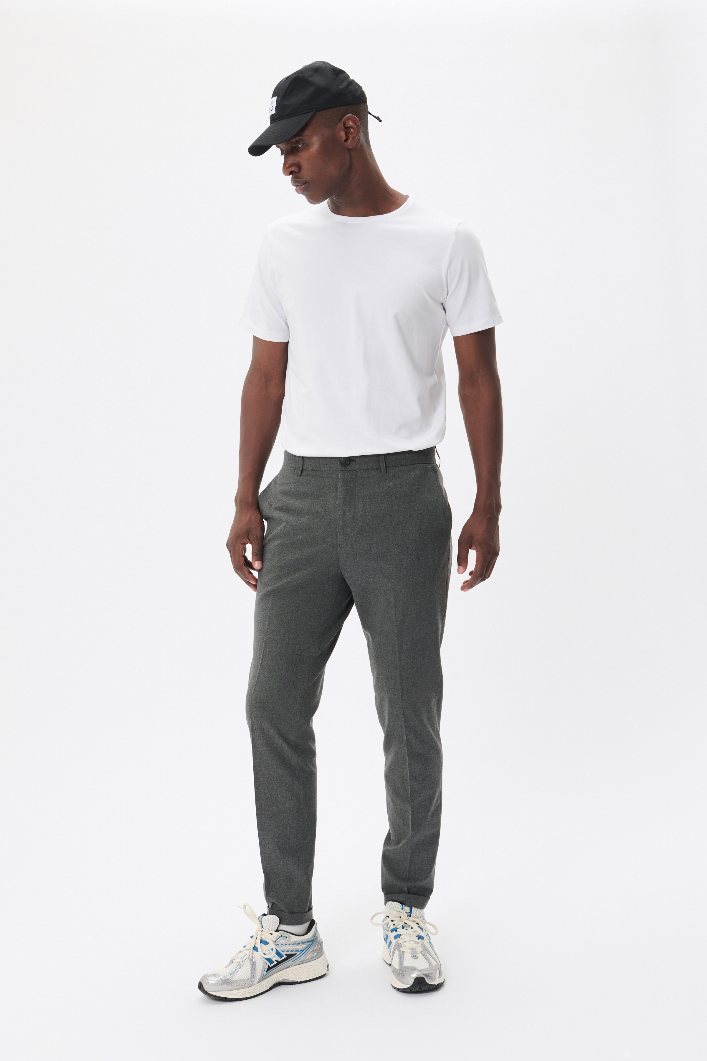 MAliam Trousers LOOKBOOK FRONT 30205157-300271