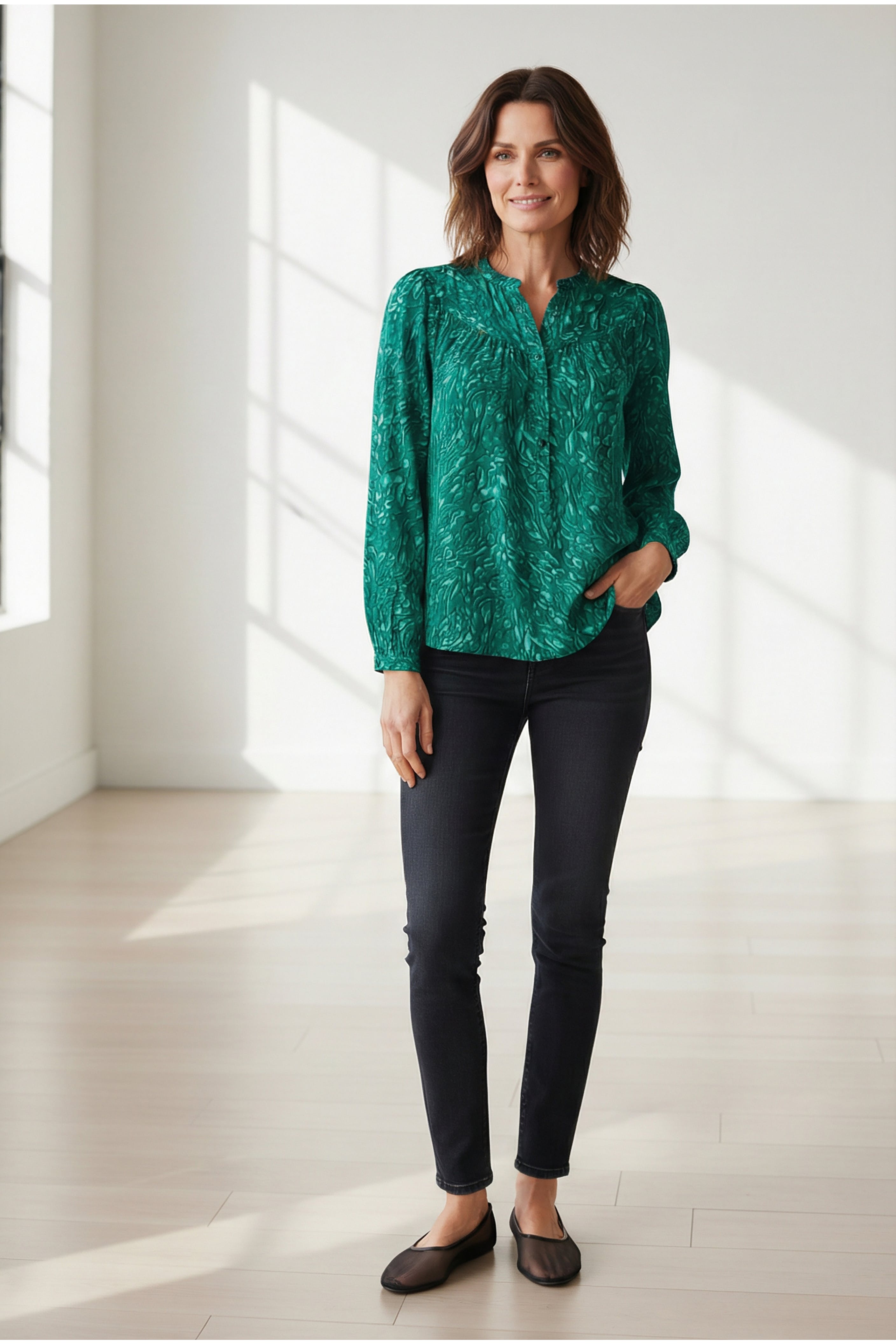 BPmarianne Bluse LOOKBOOK FRONT 10590562-105139B