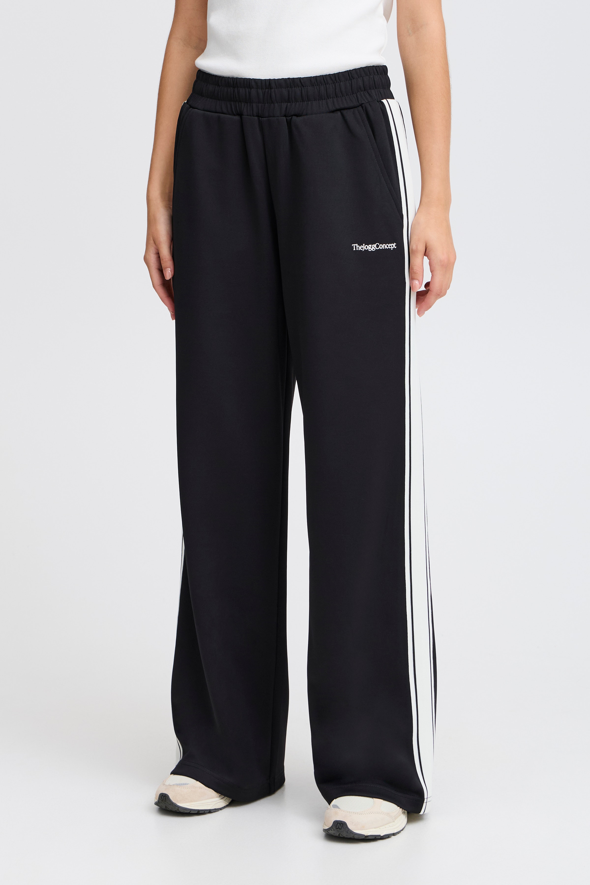 JCSIMA Trousers LOOKBOOK FRONT 22800726-203650