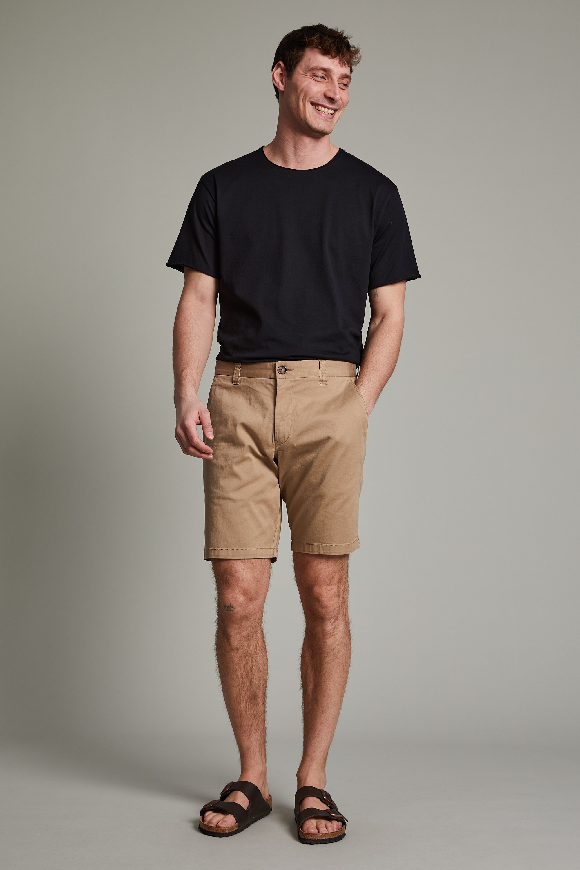 MApristu Shorts LOOKBOOK FRONT 30204380-20168
