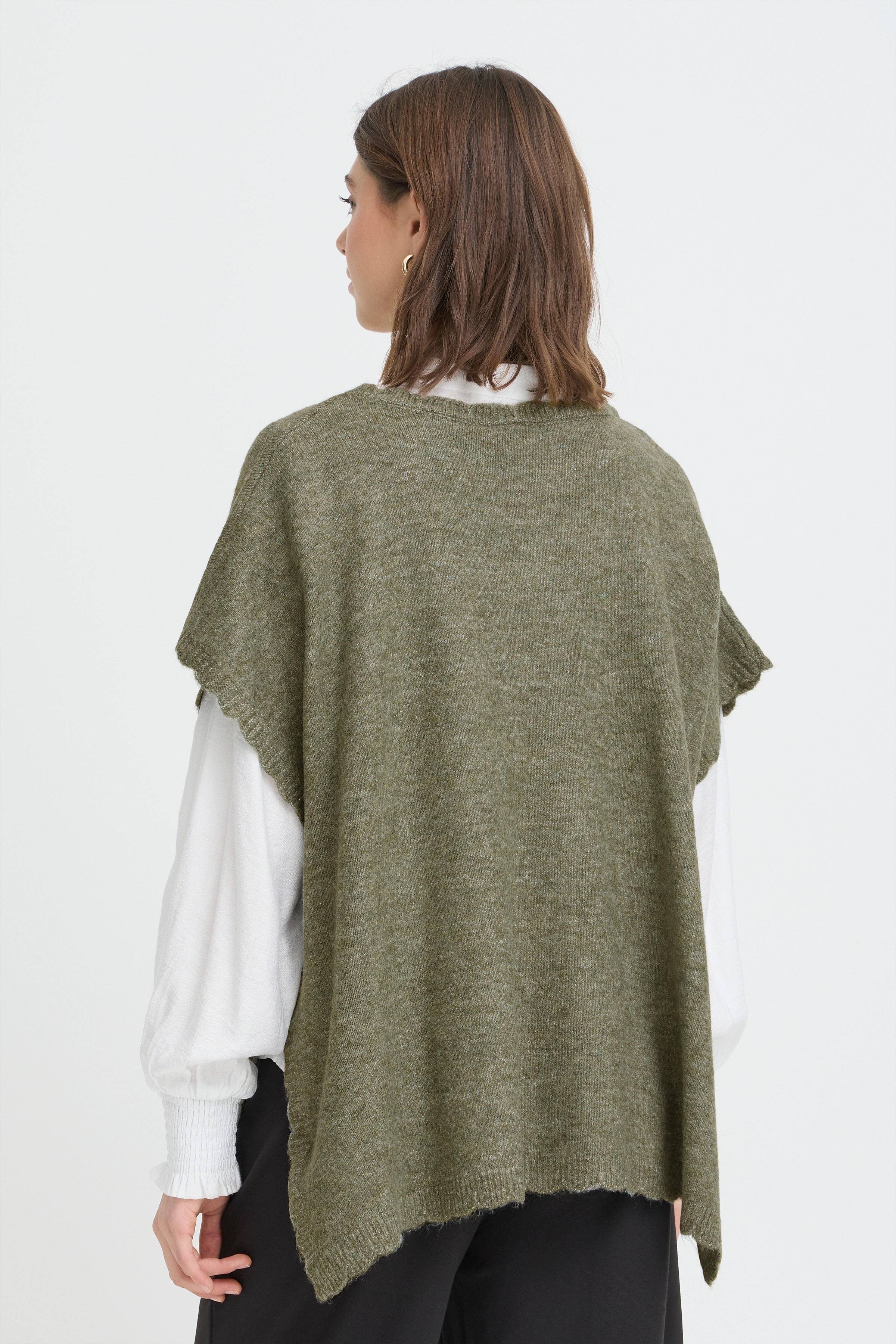 FRELISE Poncho LOOKBOOK BACK 20617676-180516