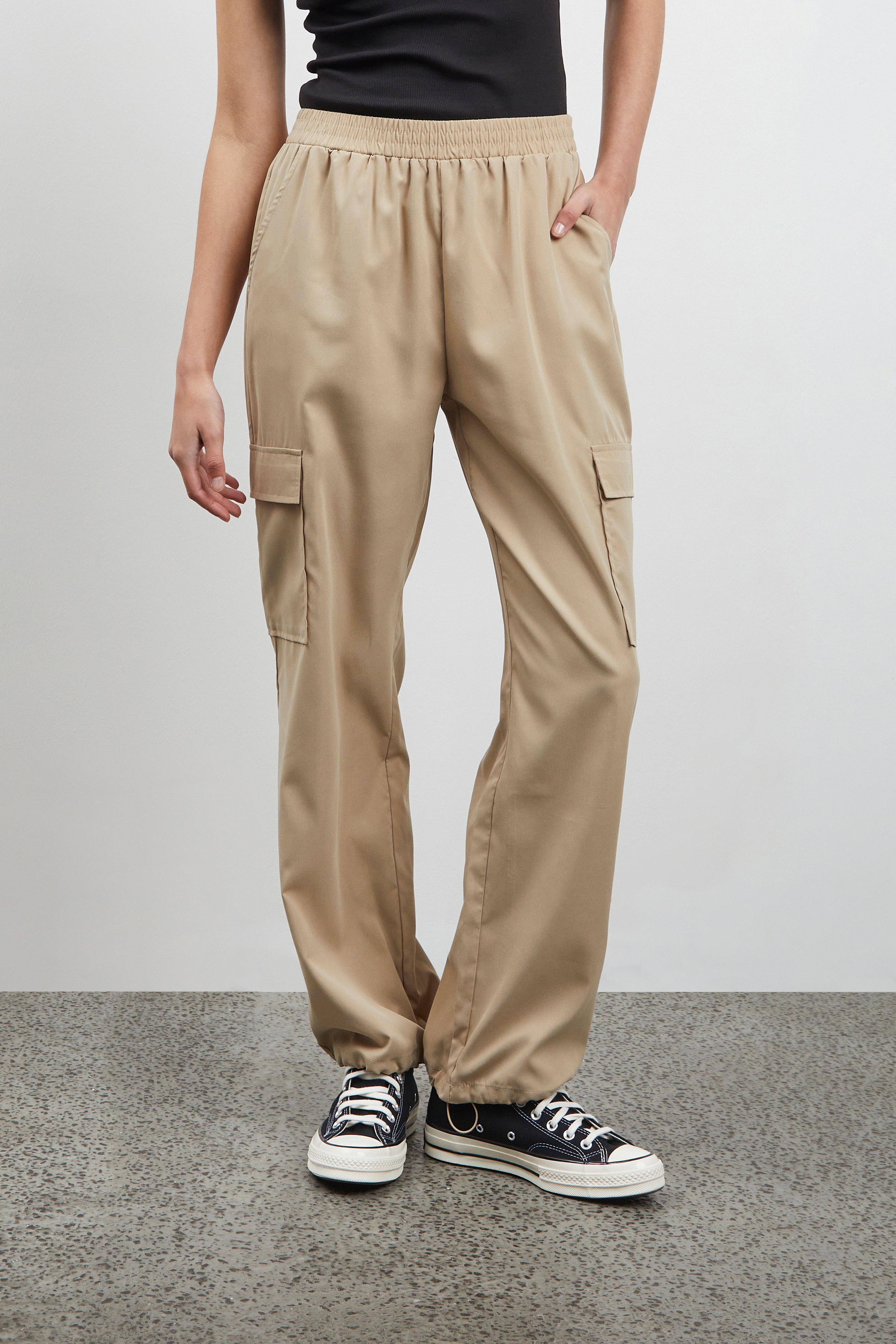 IXKECIA Bukser LOOKBOOK FRONT 20118992-161310