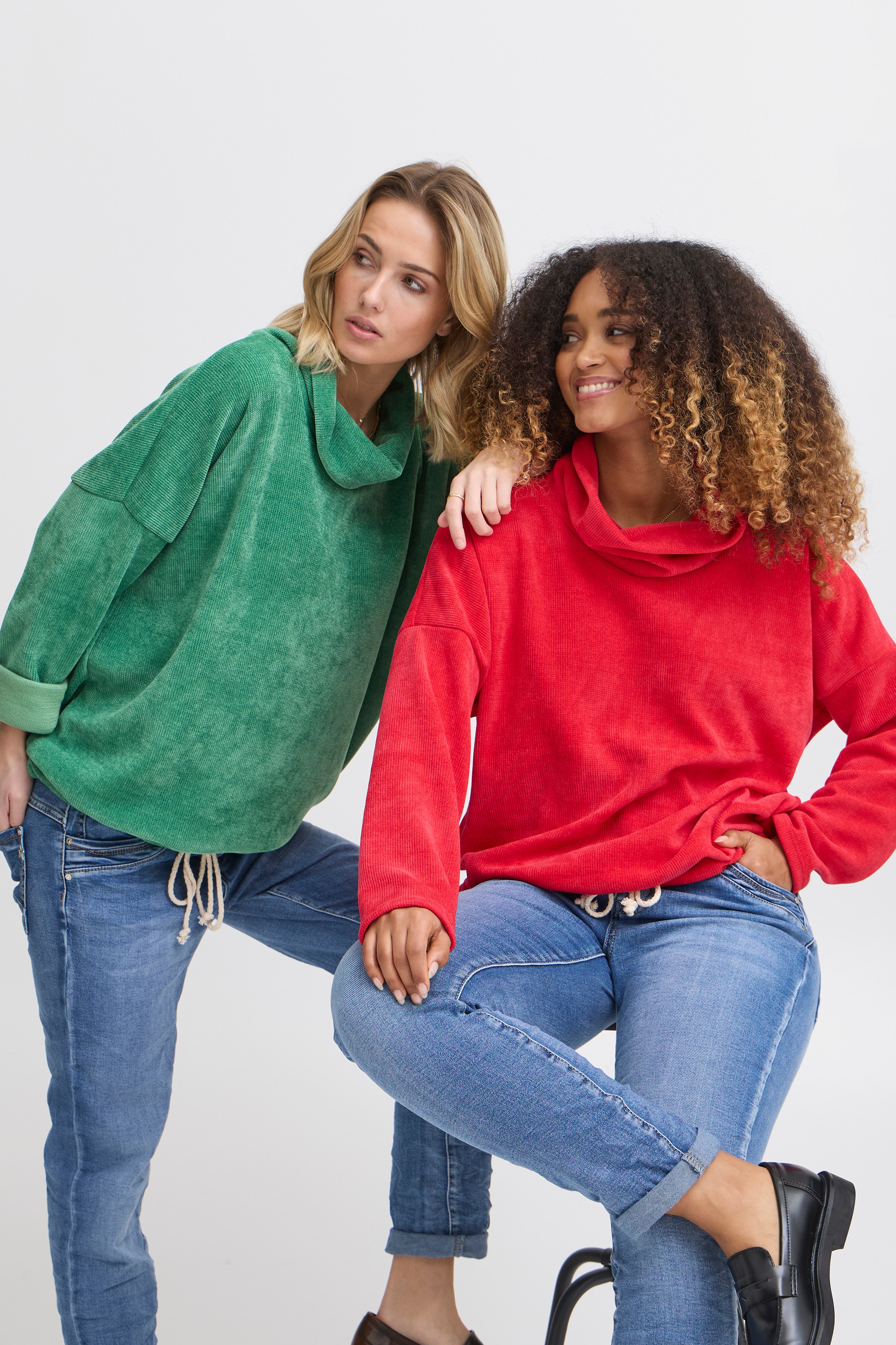 SBGULLIE Pullover LOOKBOOK DETAIL 22100871-166127