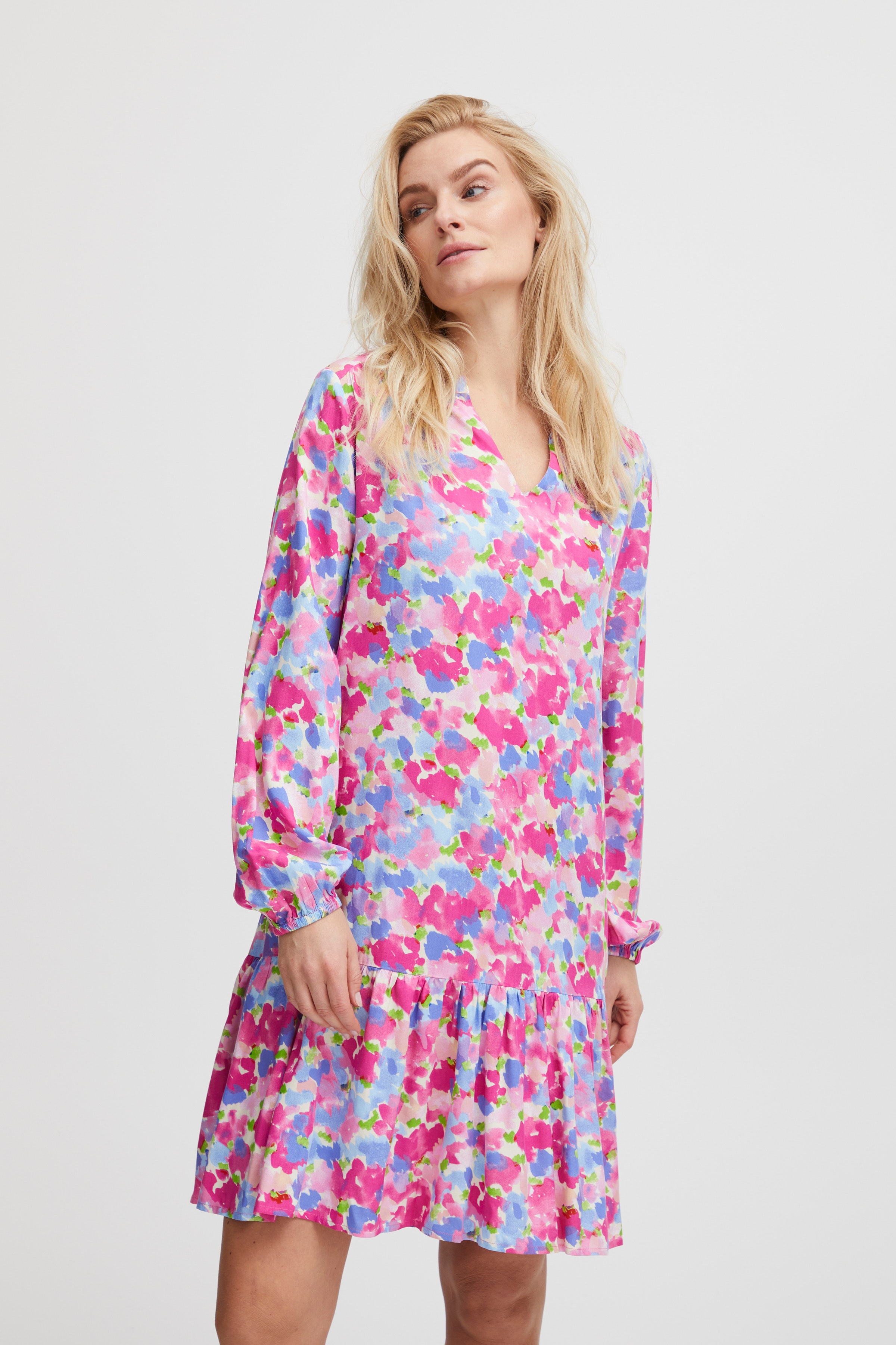 PXDAHLIA Kjole LOOKBOOK FRONT 50207713-202787