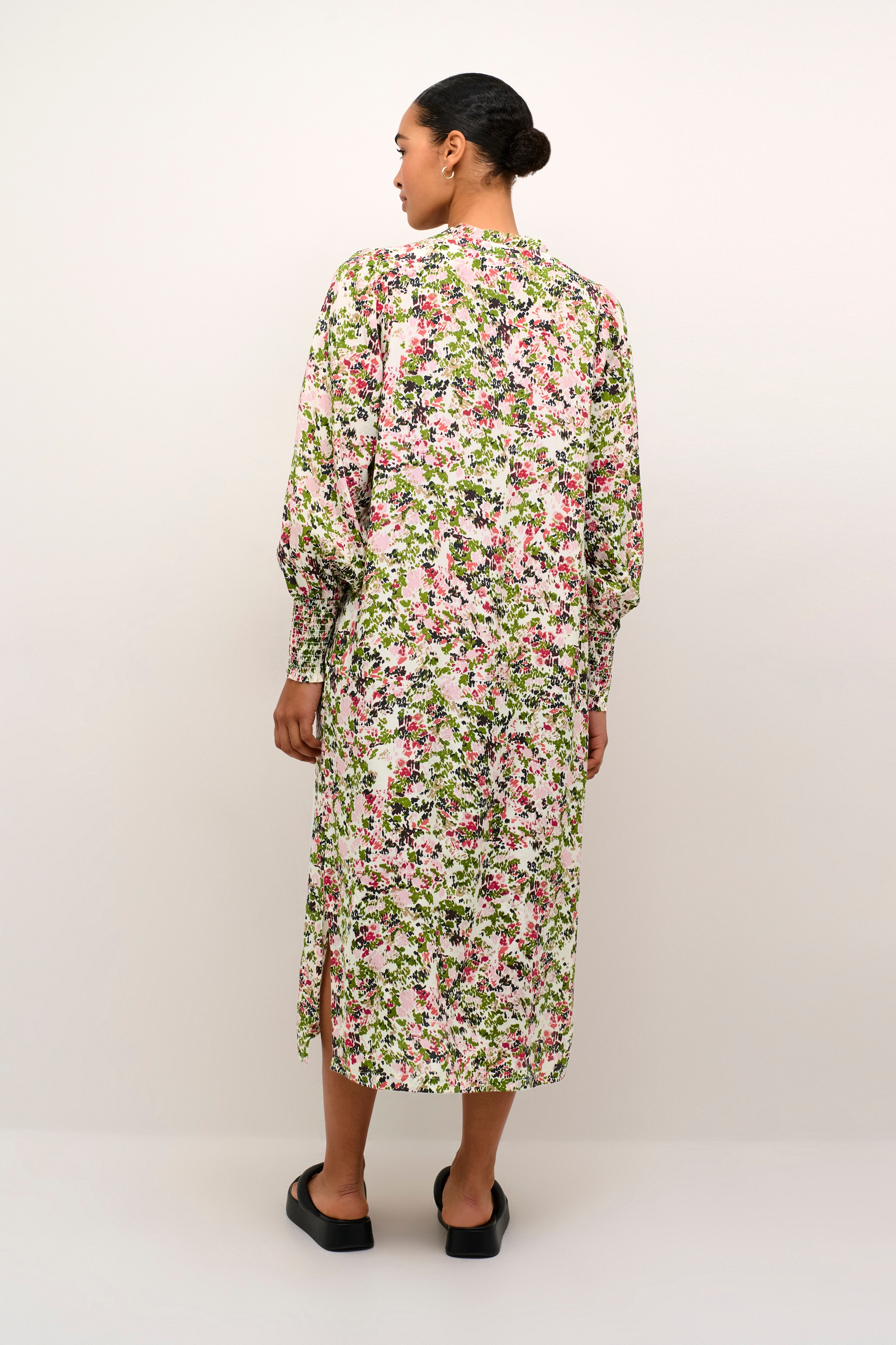 KAdrylia Kjole LOOKBOOK BACK 10507646-105426