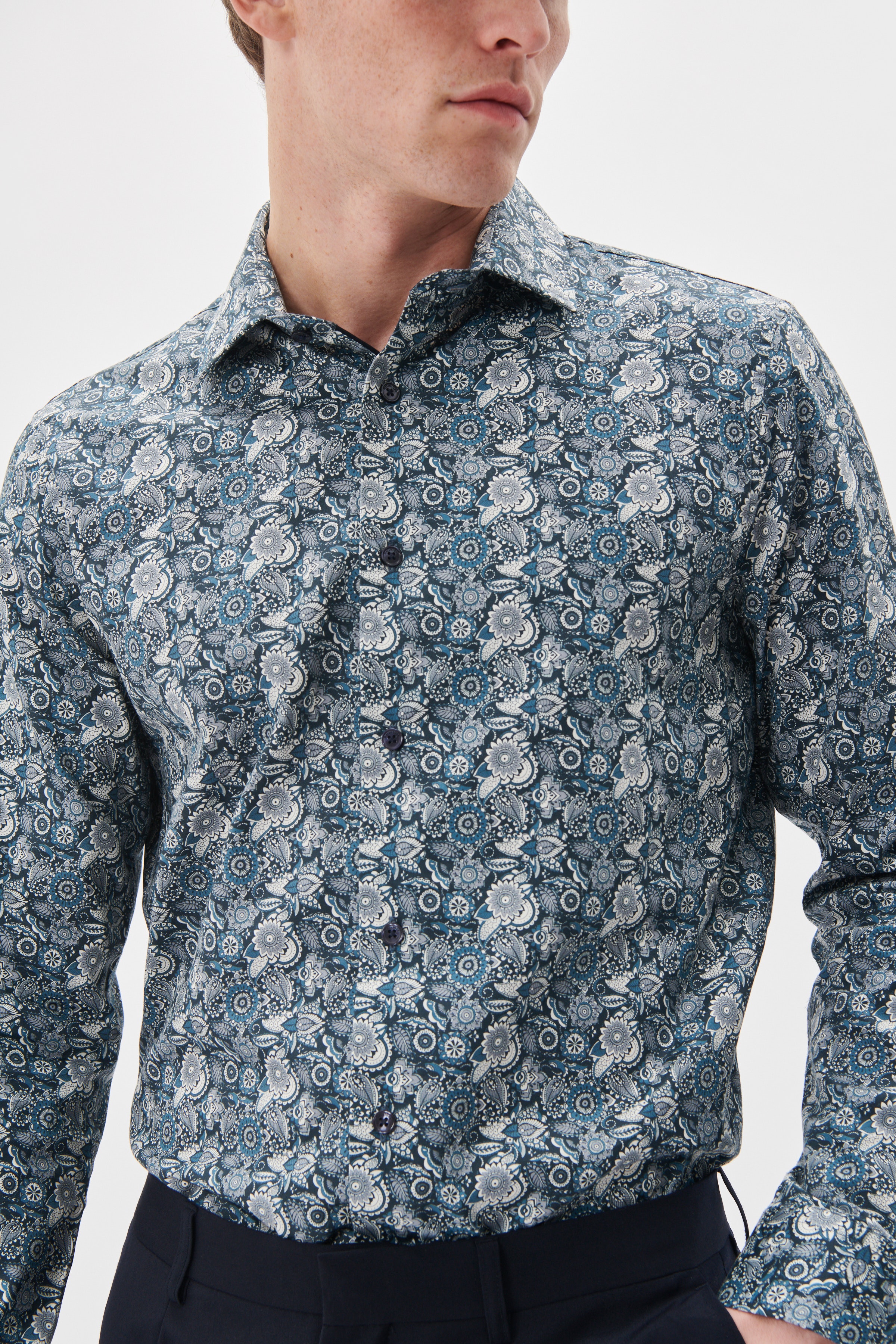 MAtrostol Shirt LOOKBOOK DETAIL 30207542-183923