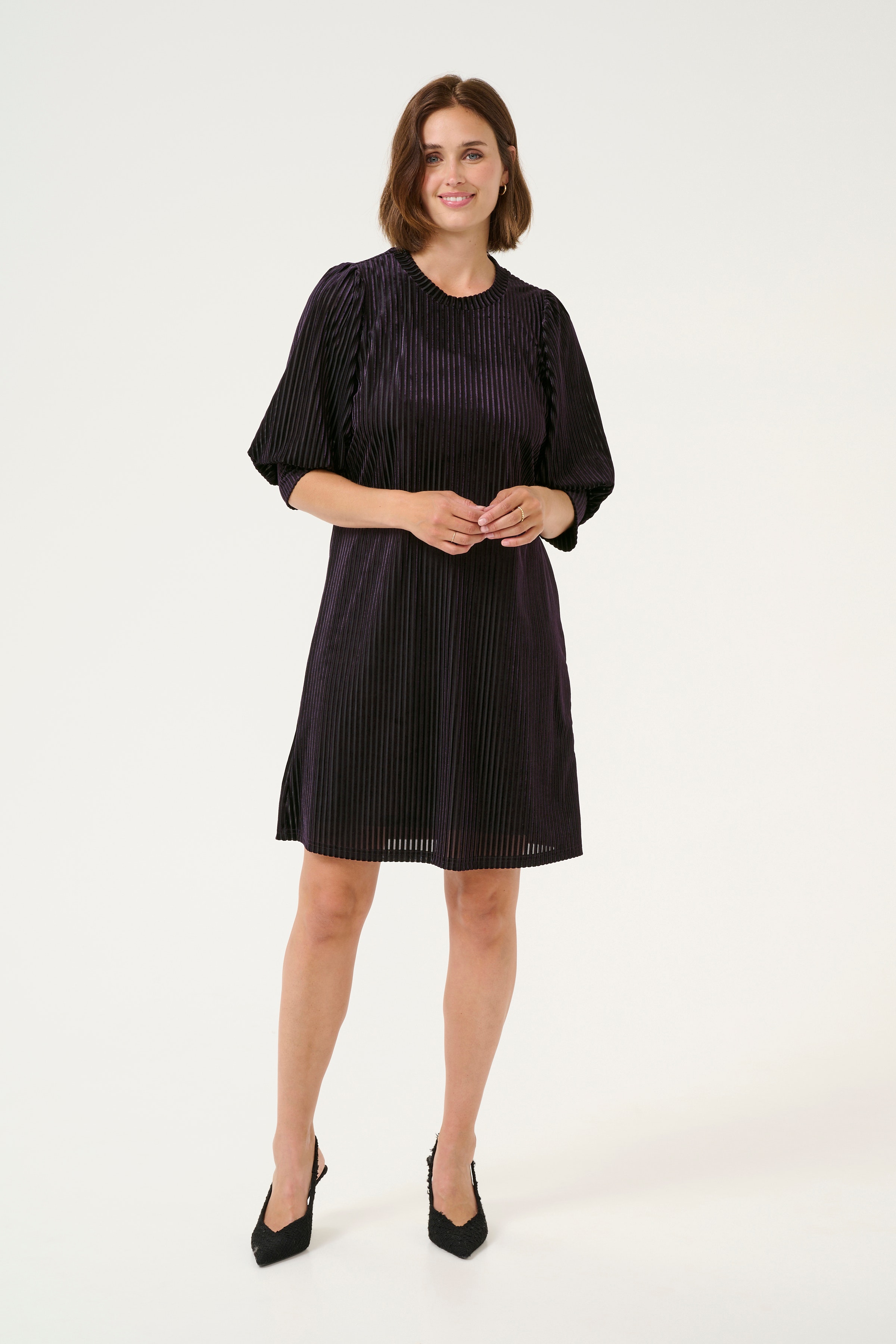 KAcaca Kjole LOOKBOOK FRONT 10509795-107223