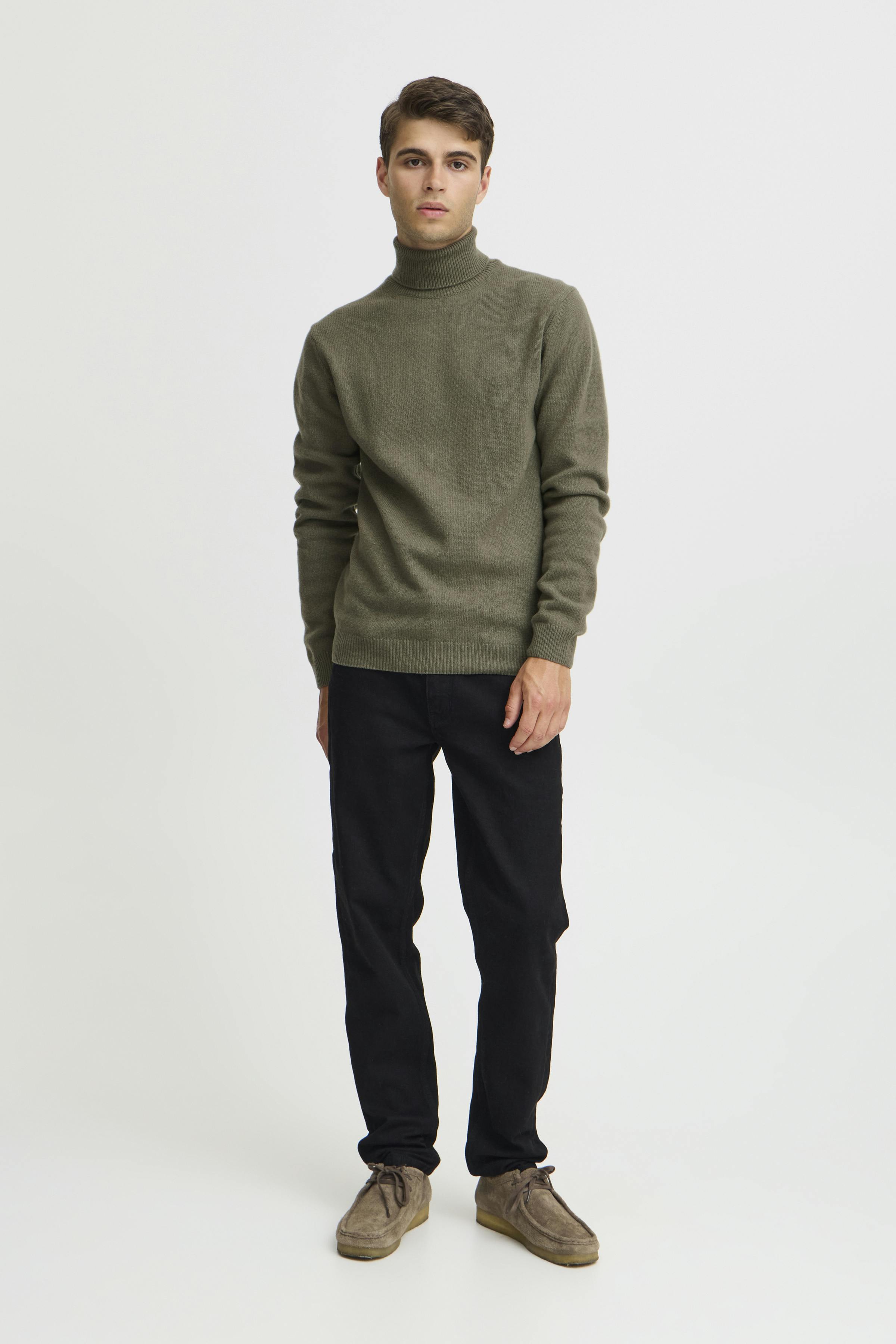 CFKARL PULLOVER LOOKBOOK FRONT 20503971-1803161