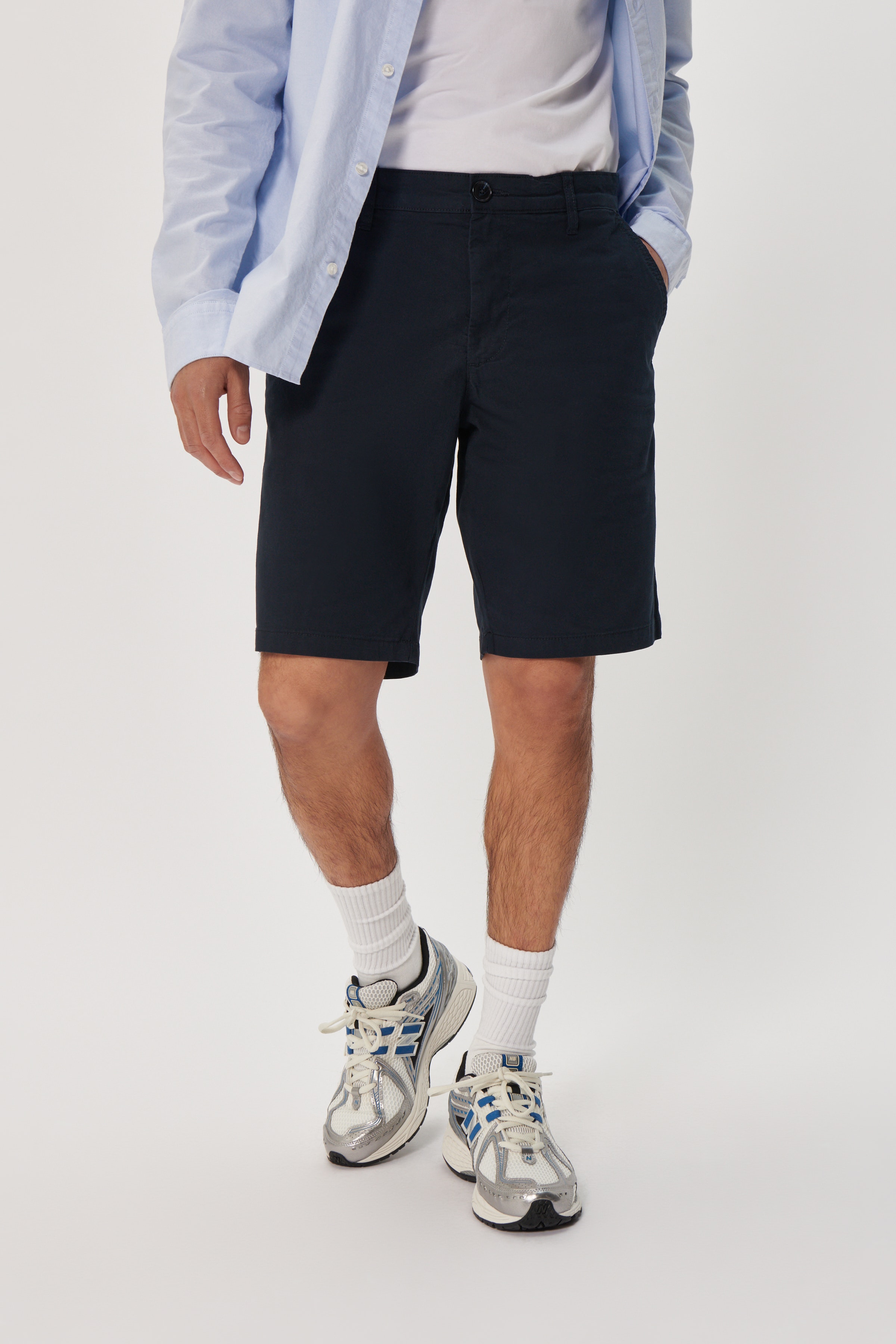 MAthomas Shorts LOOKBOOK FRONT 30207368-194011