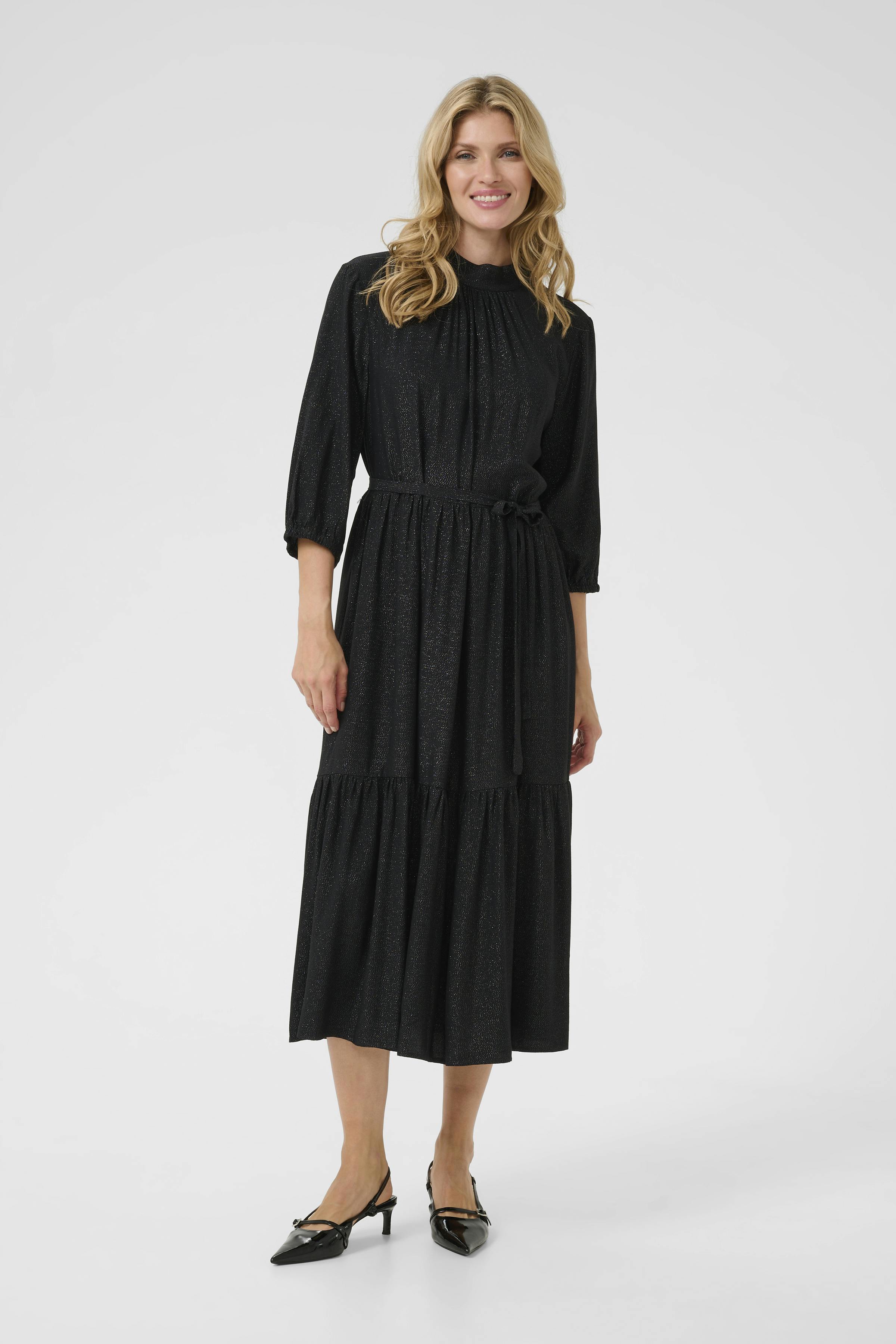 CRRie Robe LOOKBOOK FRONT 10613854-100120