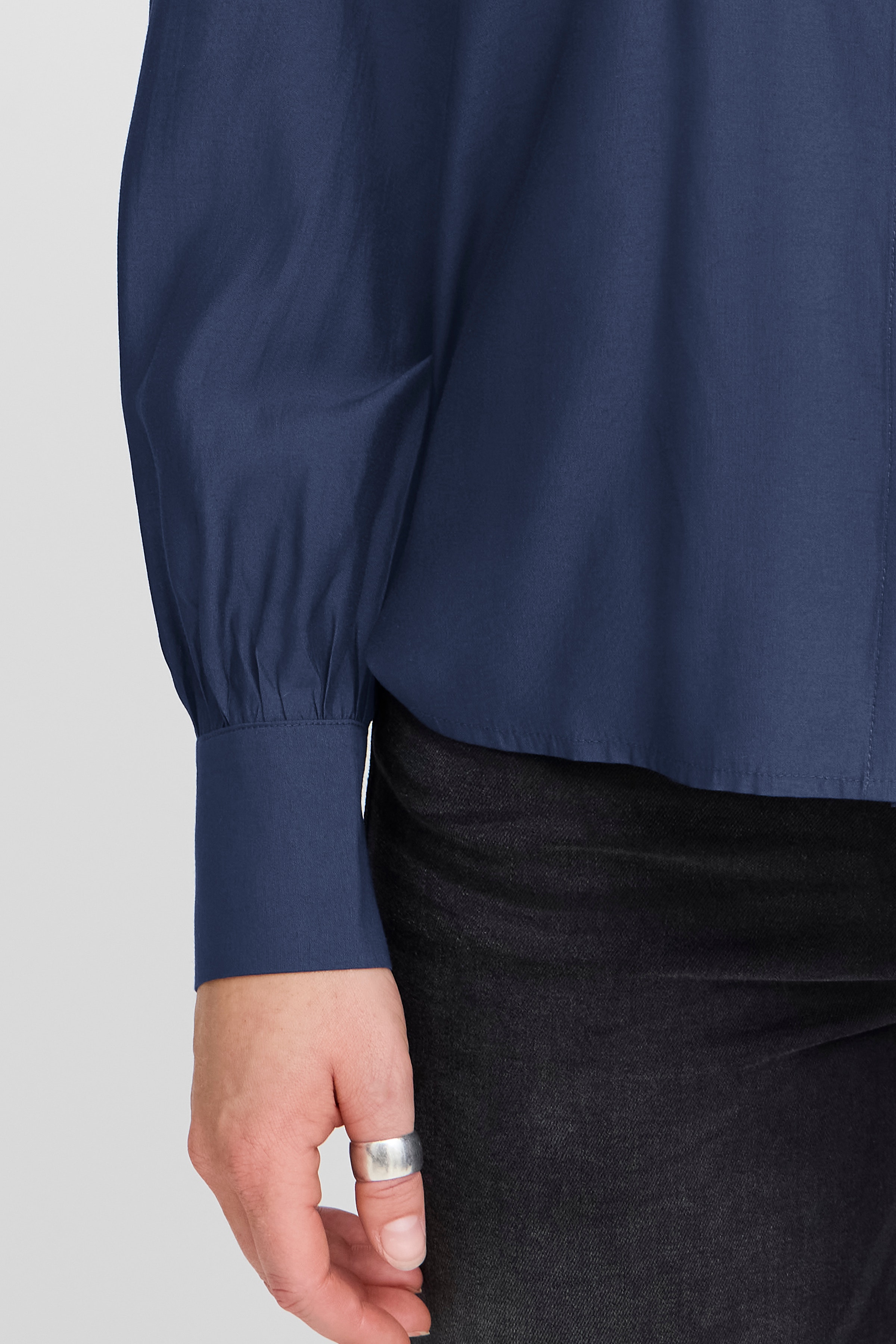 IHKARLANI Skjorte LOOKBOOK DETAIL 20121889-194010