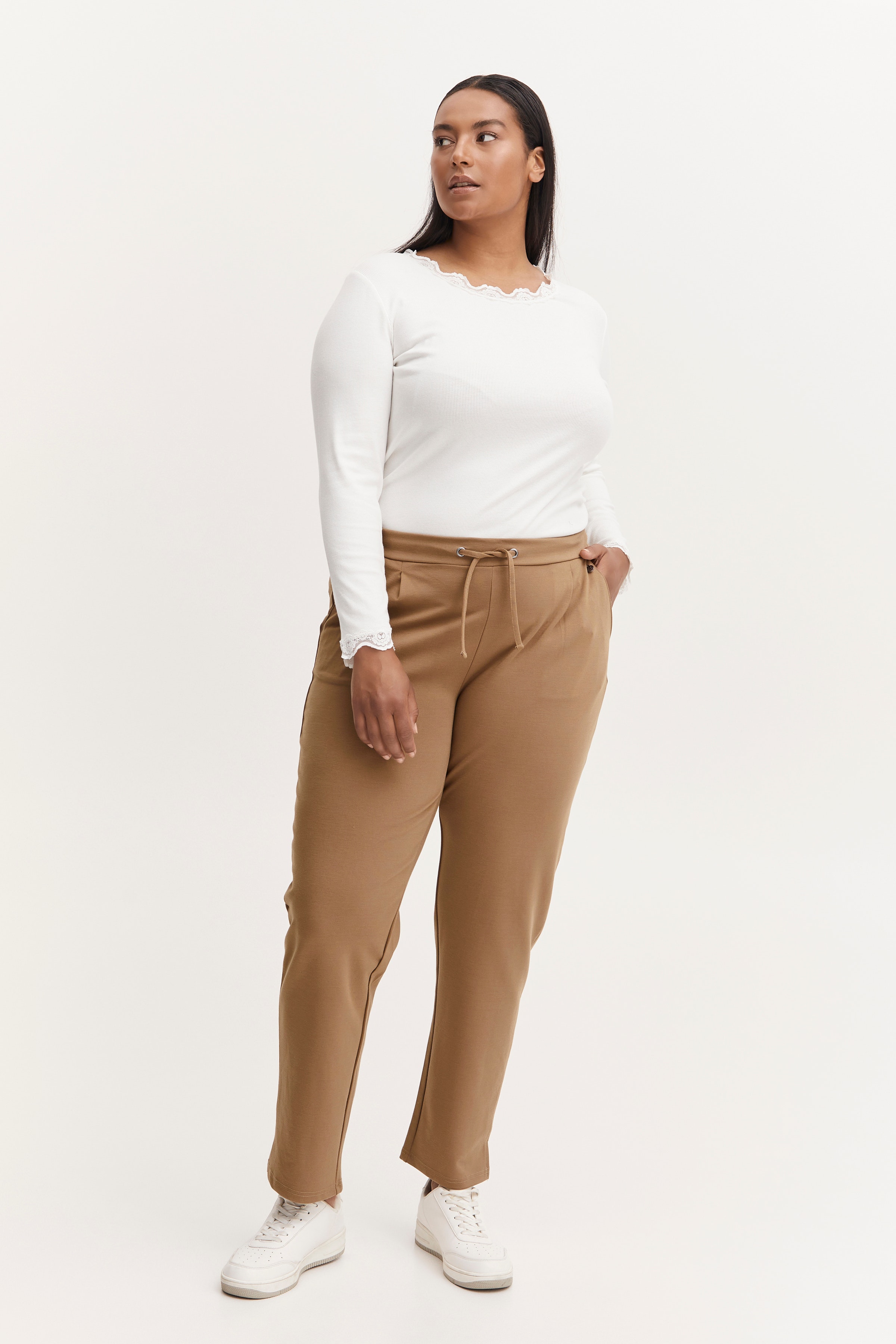 FPSTRETCH Trousers LOOKBOOK FRONT 20611057-181014